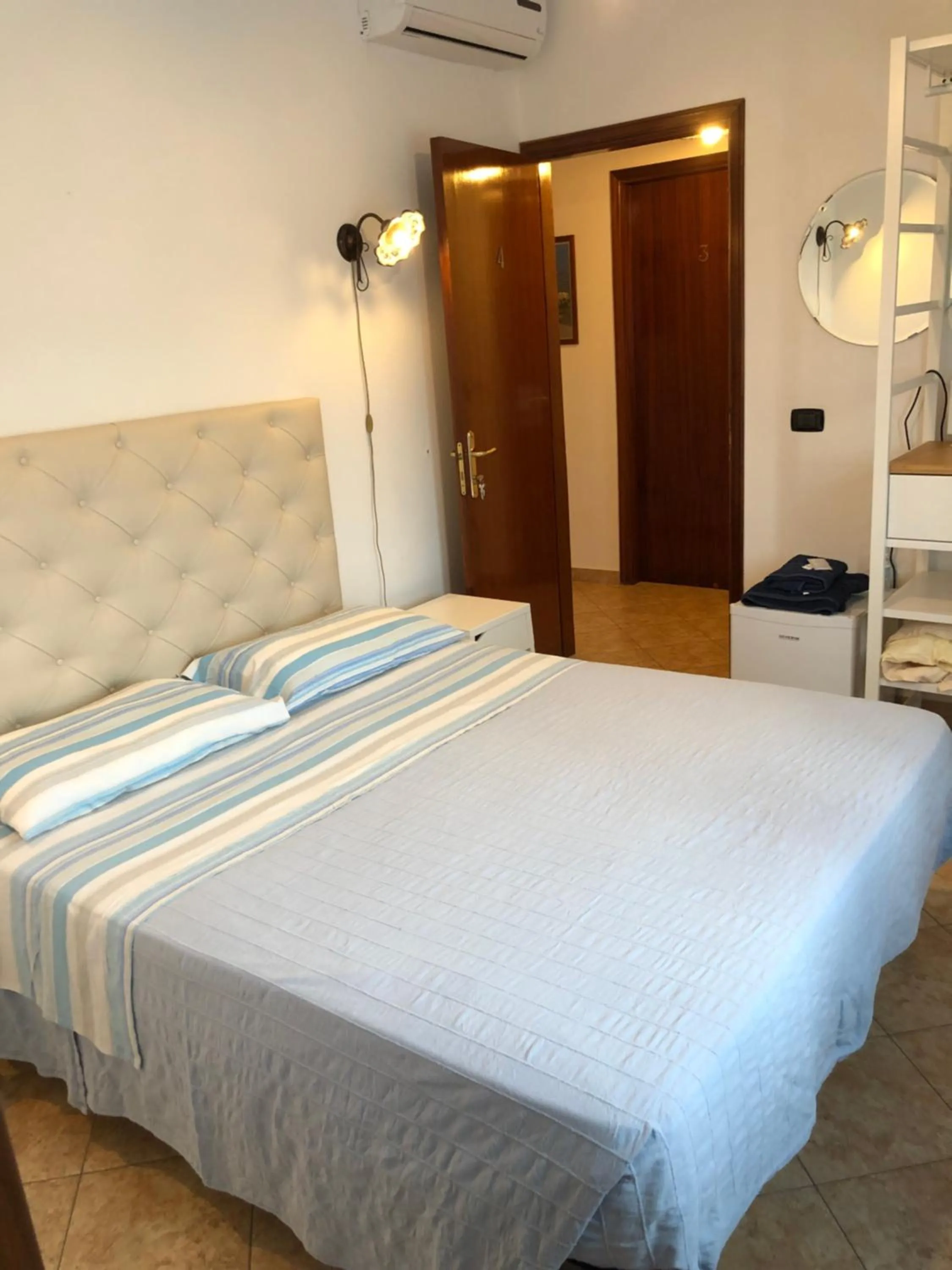 Bed in B&B Villa sul Mare