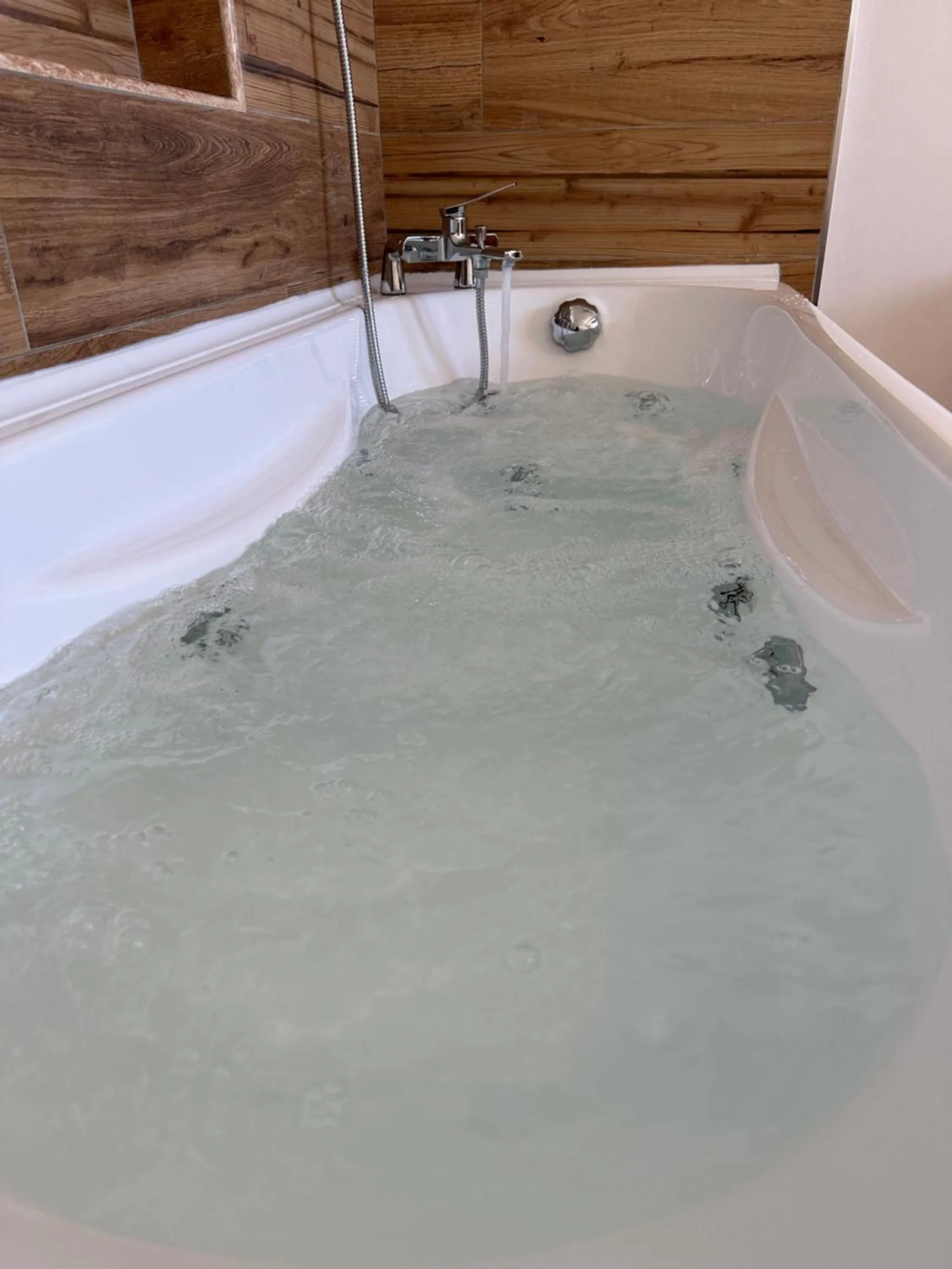 Hot Tub in B&B Villa sul Mare