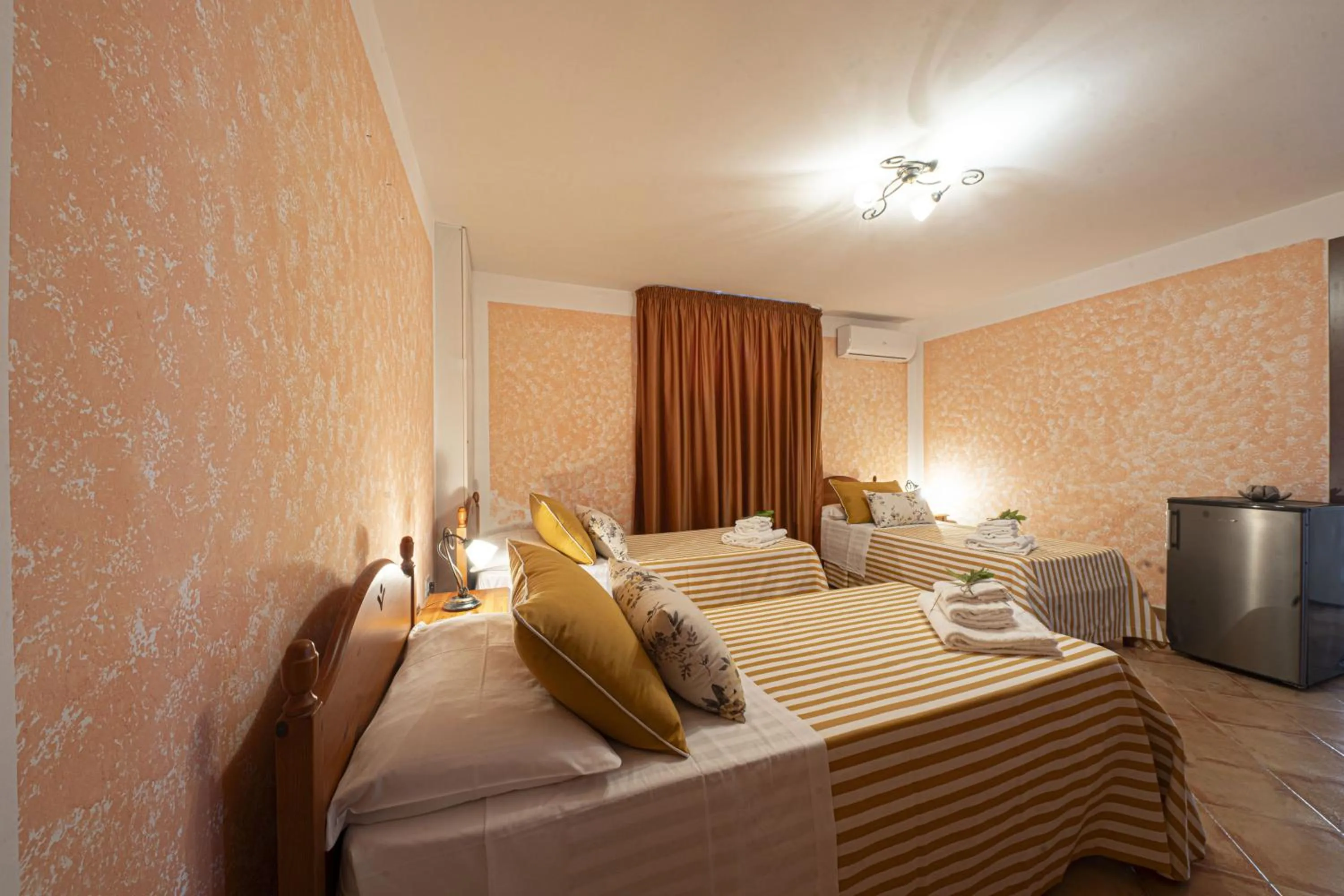 Photo of the whole room in B&B Sentiero del Ciolo