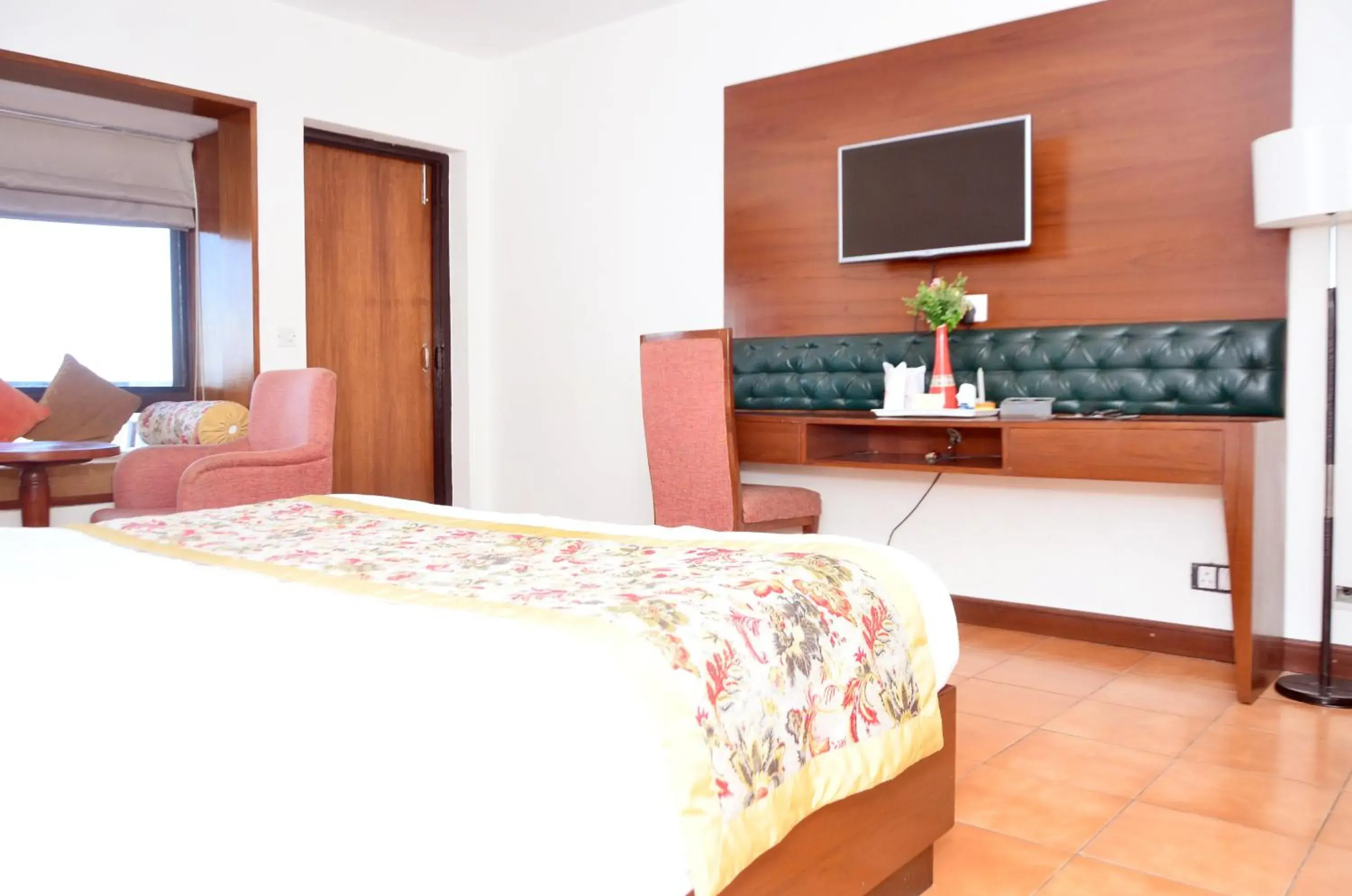 Bed in Woodsvilla Resort Ranikhet Bed in Woodsvilla Resort Ranikhet