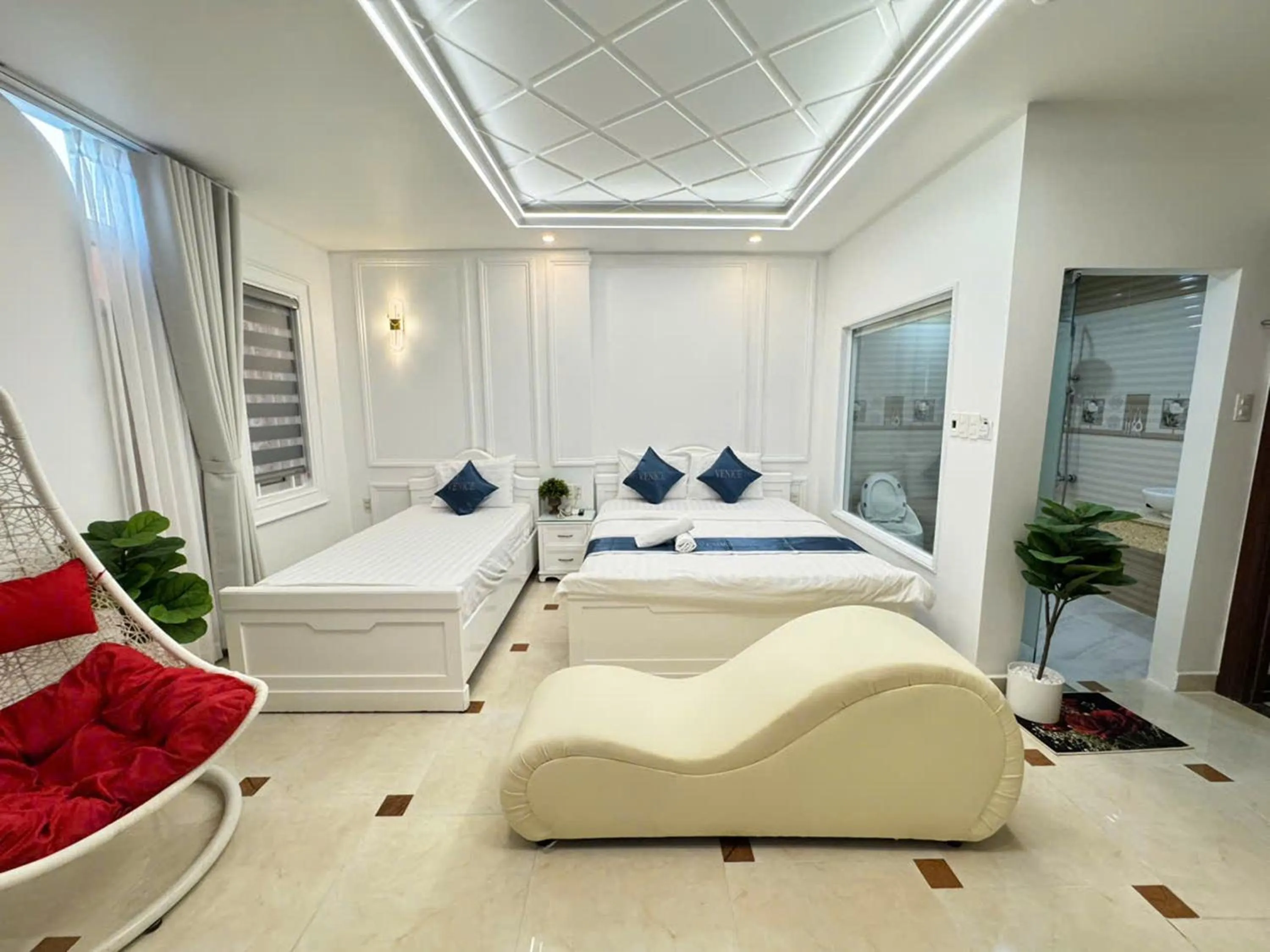 Bed in Minh Ngoc Hotel