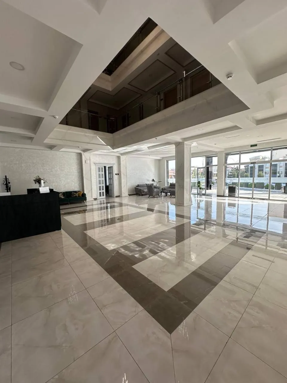 Lobby or reception in Saroy Gardens Hotel