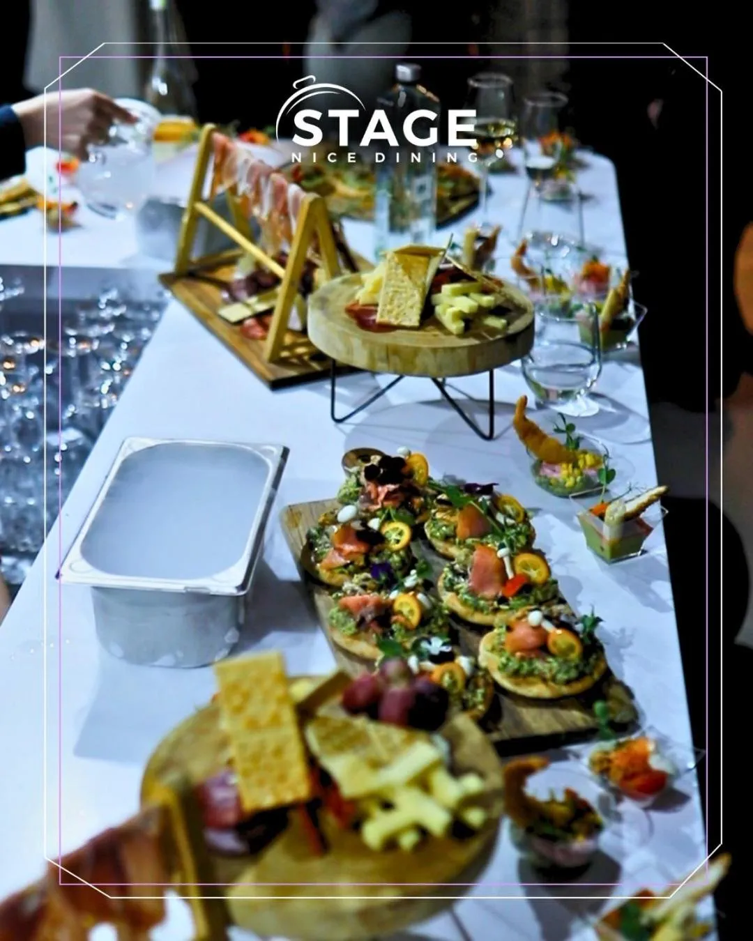 Restaurant/places to eat in Central Suites