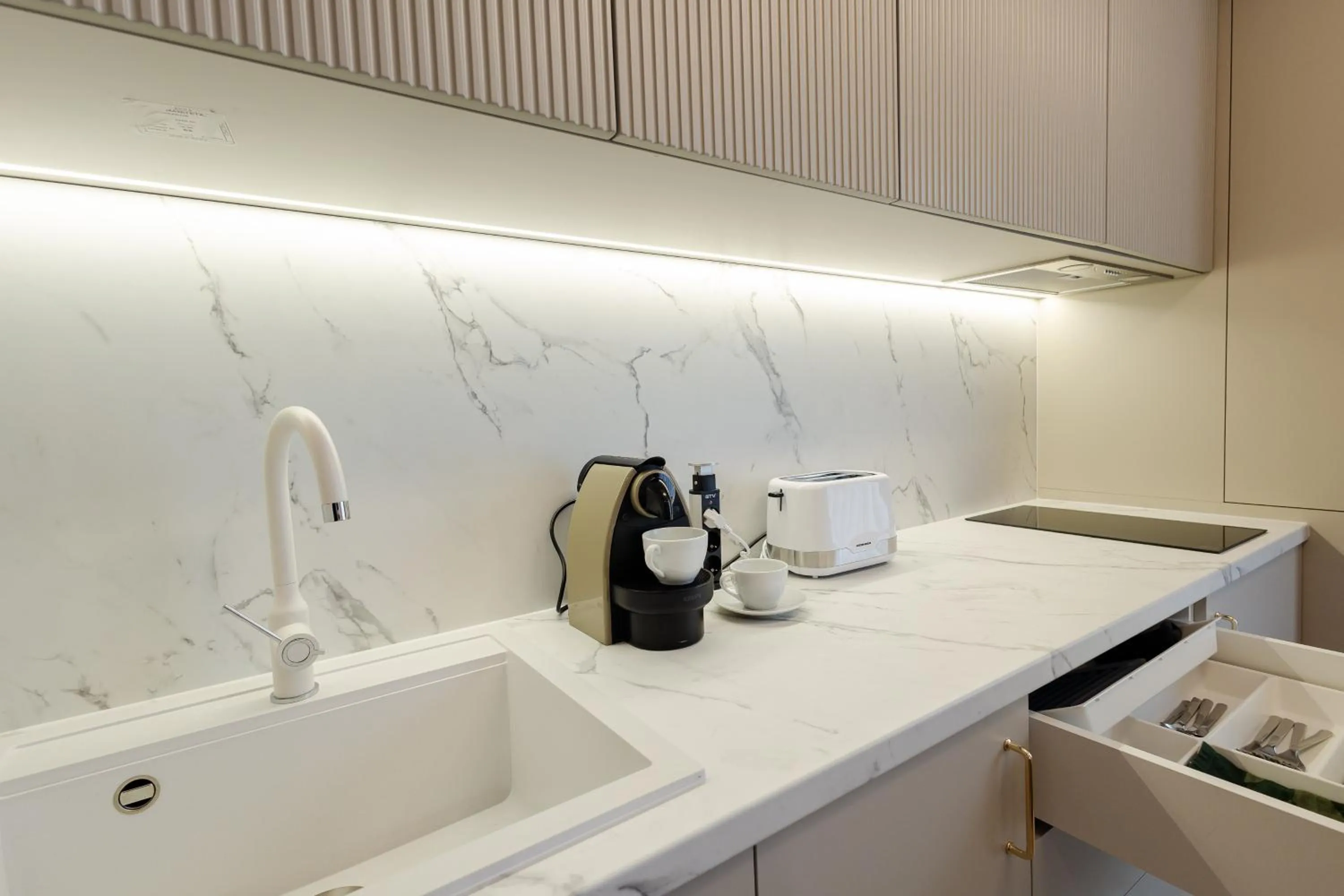 Coffee/tea facilities in Central Suites
