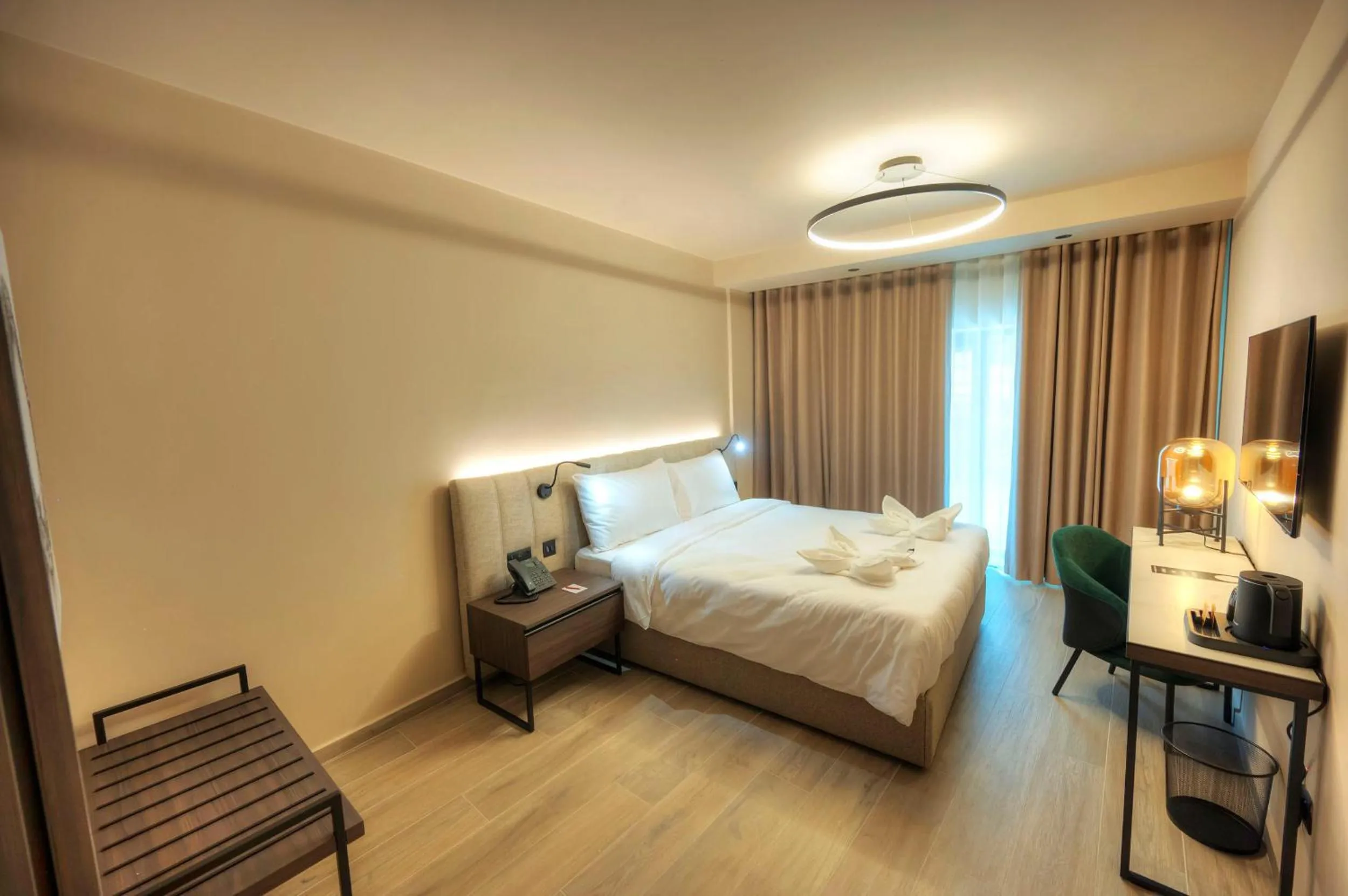 Photo of the whole room, Bed in ASTE hotel