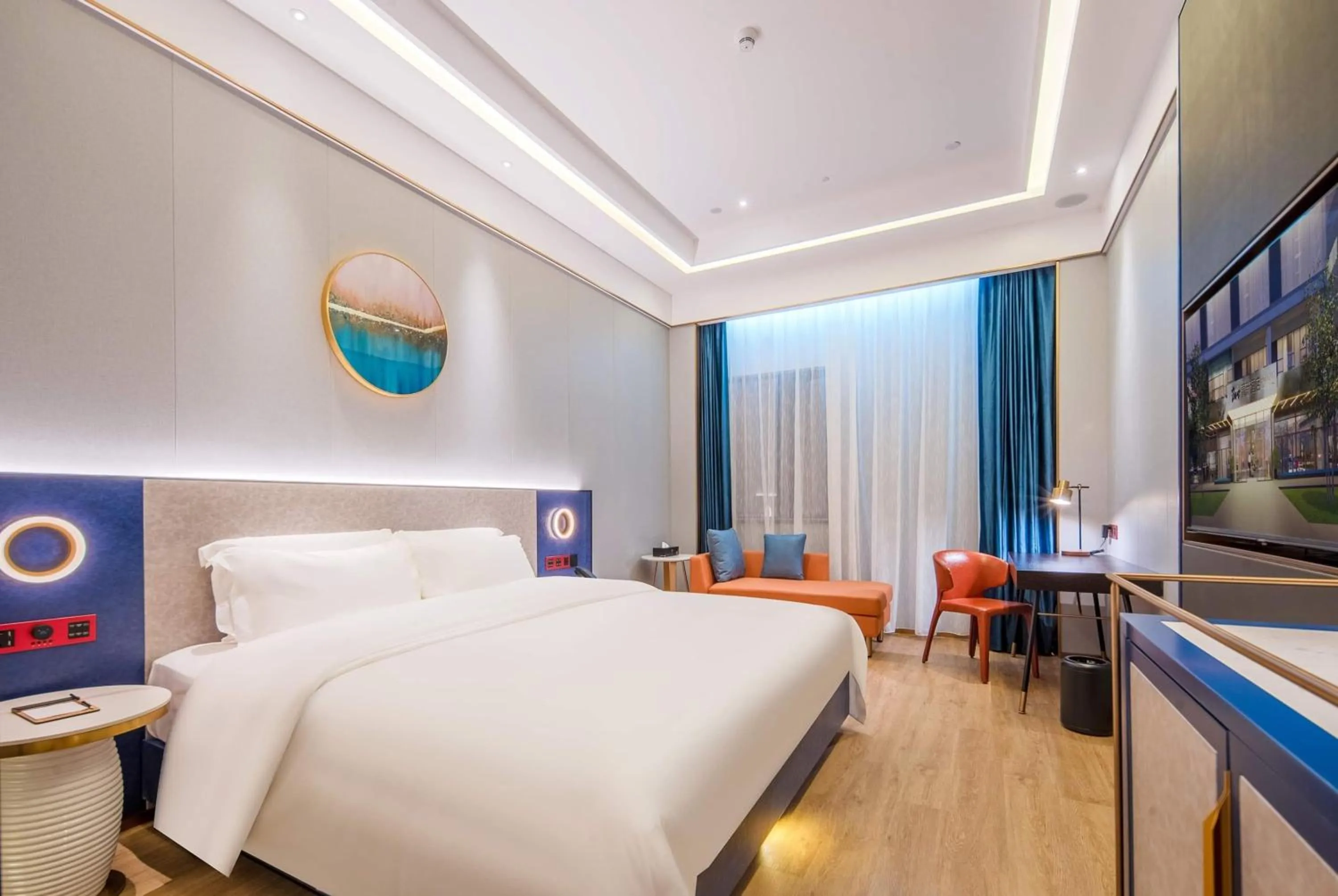 Photo of the whole room in Ramada by Wyndham Guangzhou Huangpu