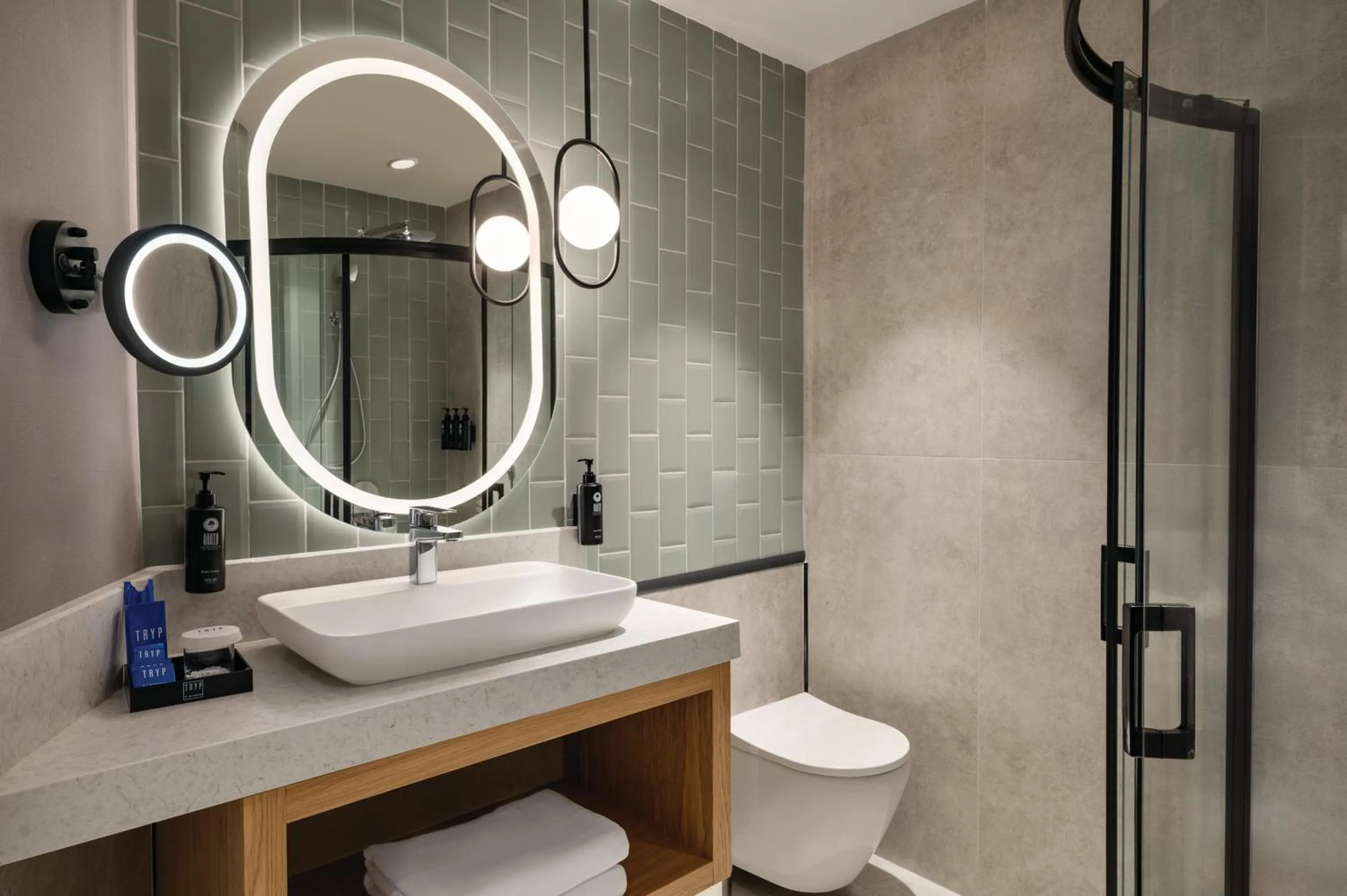 Shower in Tryp by Wyndham Istanbul Beyoglu