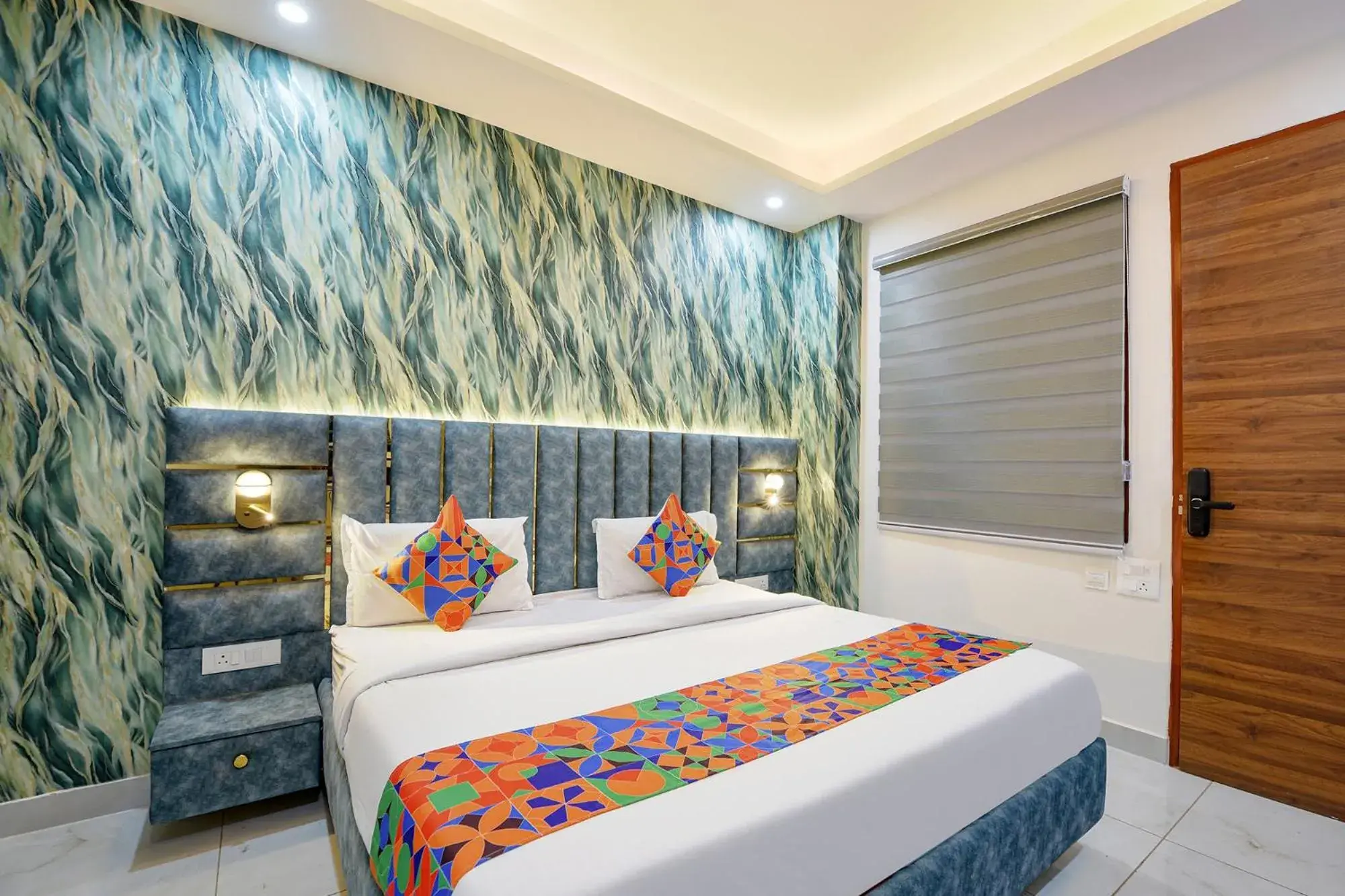 Deluxe Room - single occupancy in FabHotel SK Residency Deluxe Room - single occupancy in FabHotel SK Residency