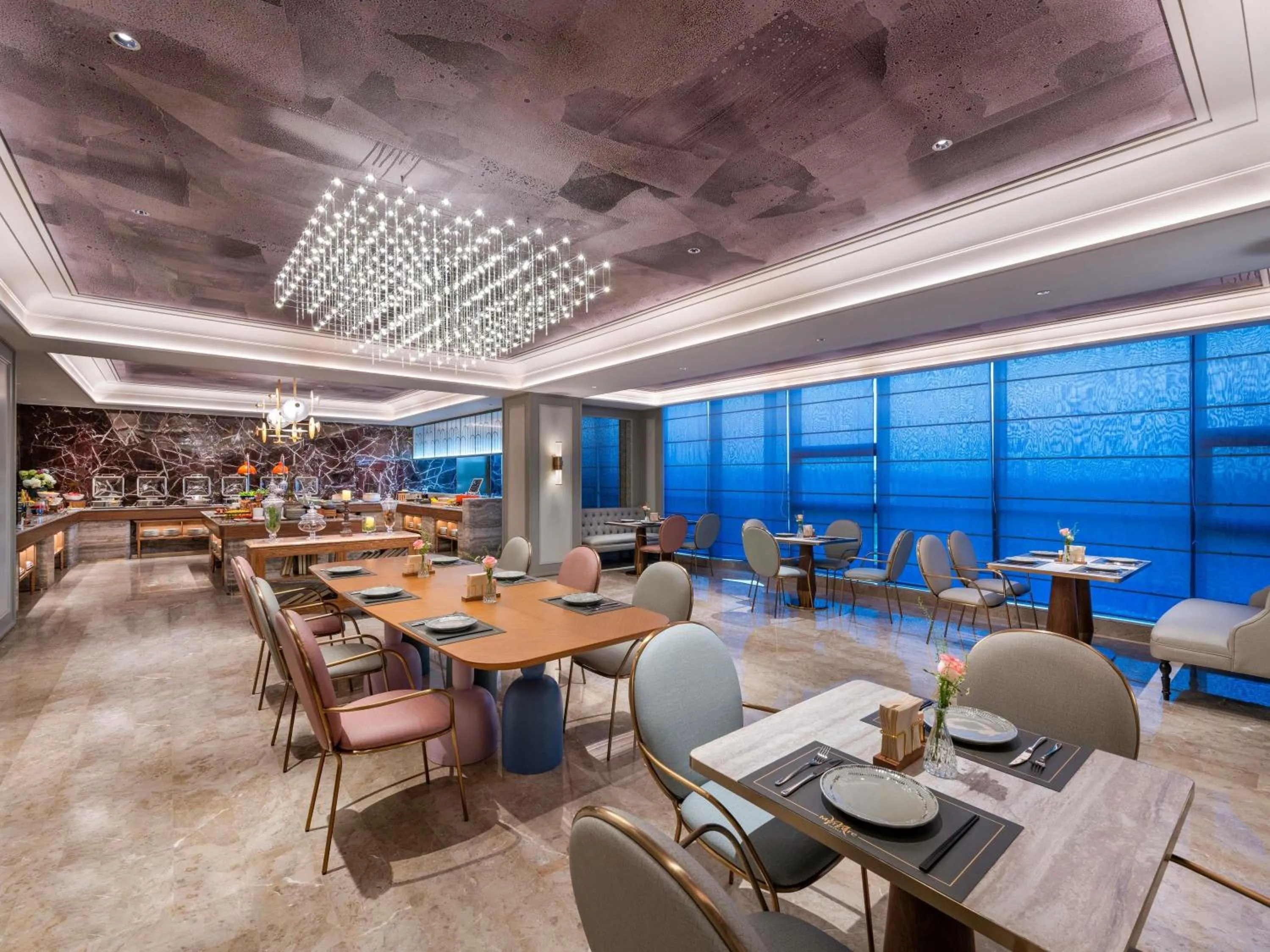 Restaurant/places to eat in Mercure Nantong Suxitong Riverside