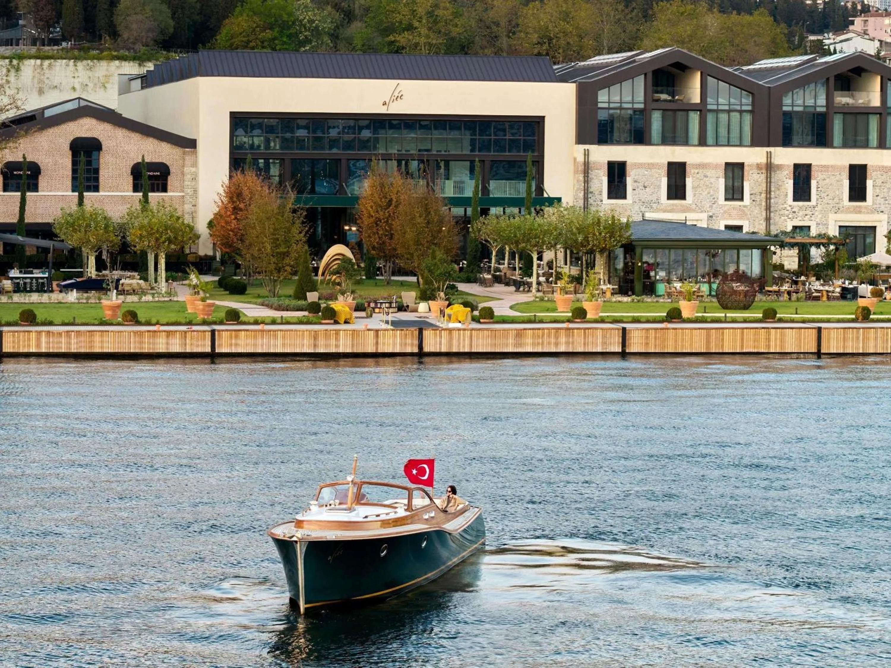 Property building in Aliée Istanbul - A Paris Society Collection Hotel