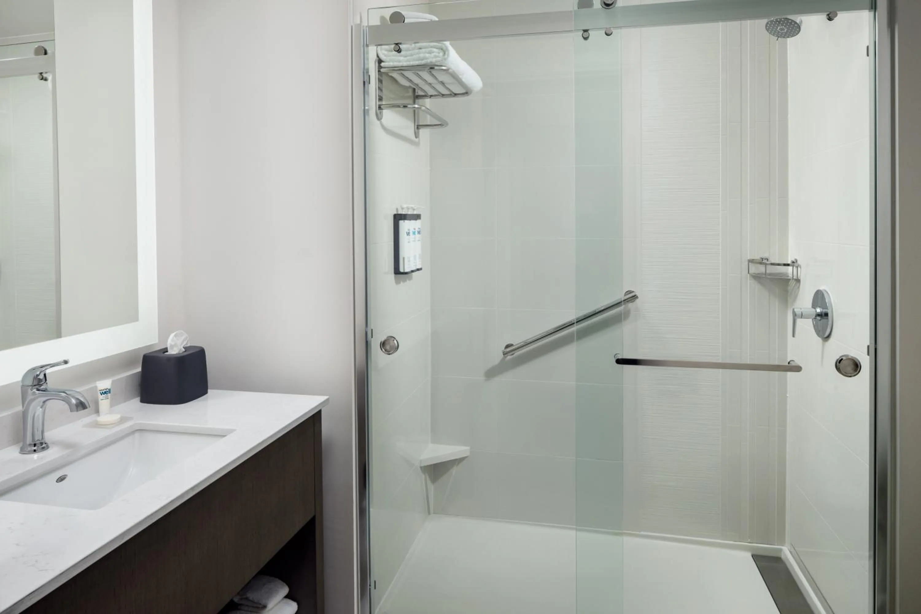 Shower in Hyatt House Royal Oak / Birmingham
