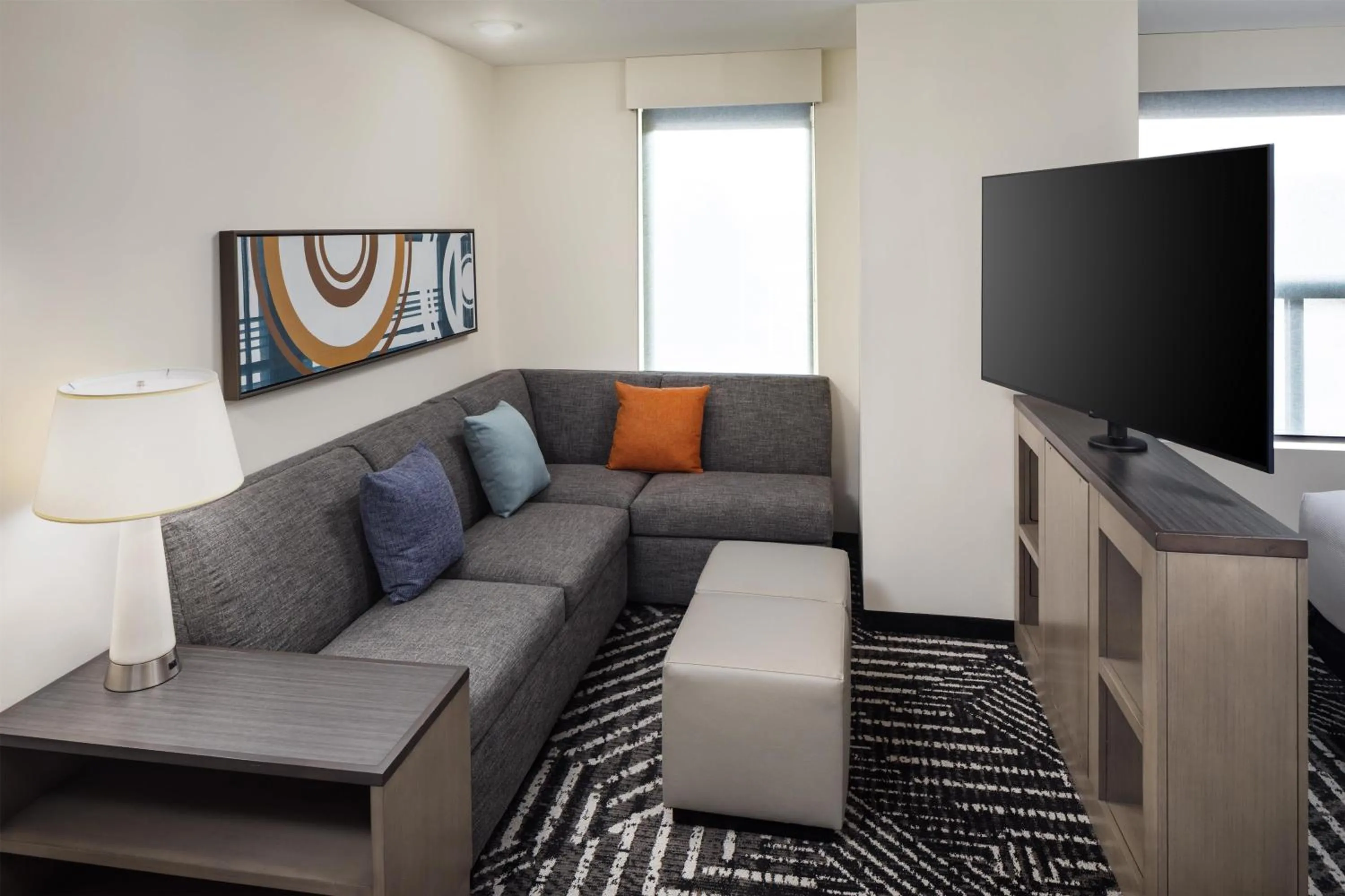 Bedroom in Hyatt House Royal Oak / Birmingham