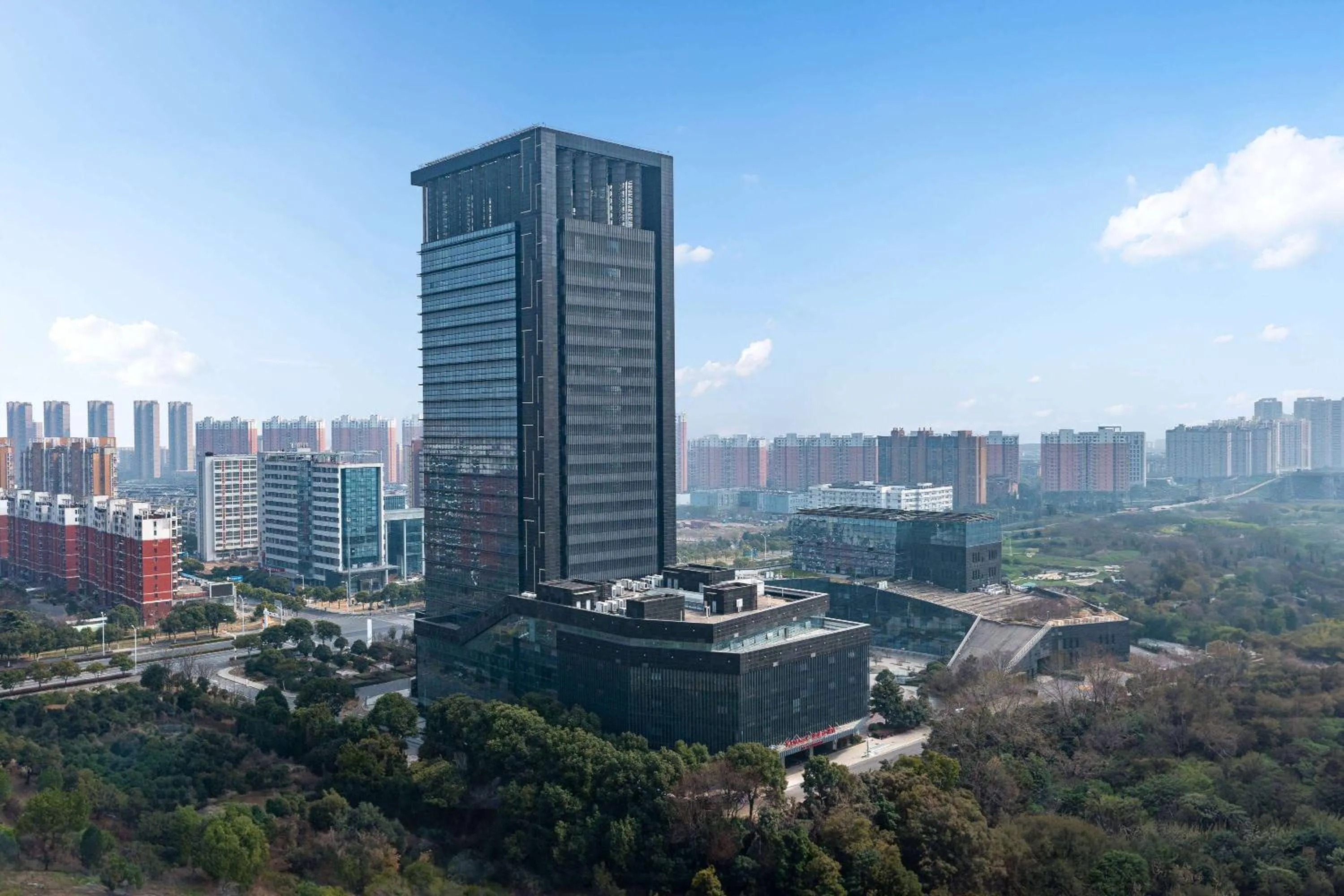 Ramada by Wyndham Zhenjiang Dagang New District
