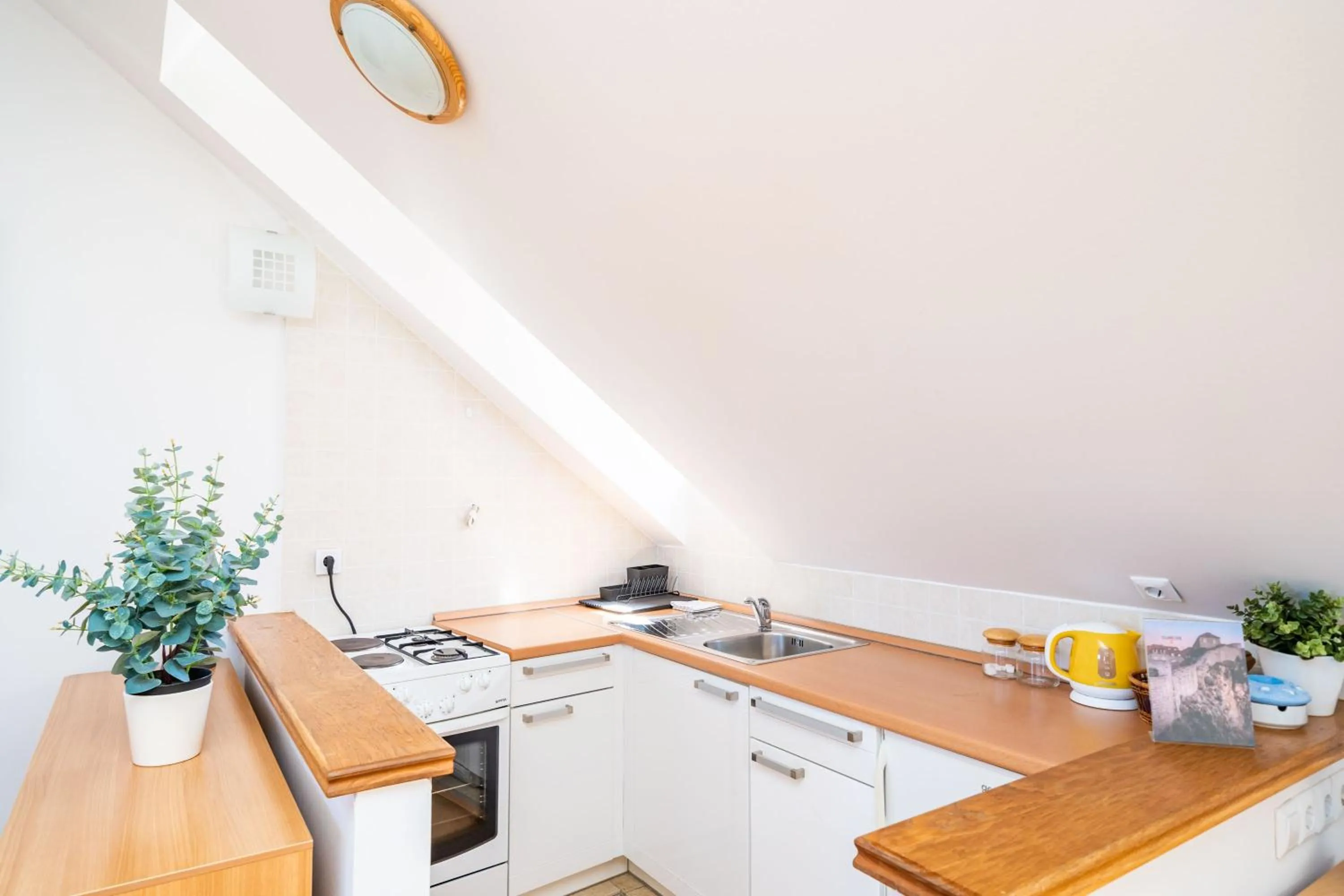 Kitchen or kitchenette in Foteza Apartments