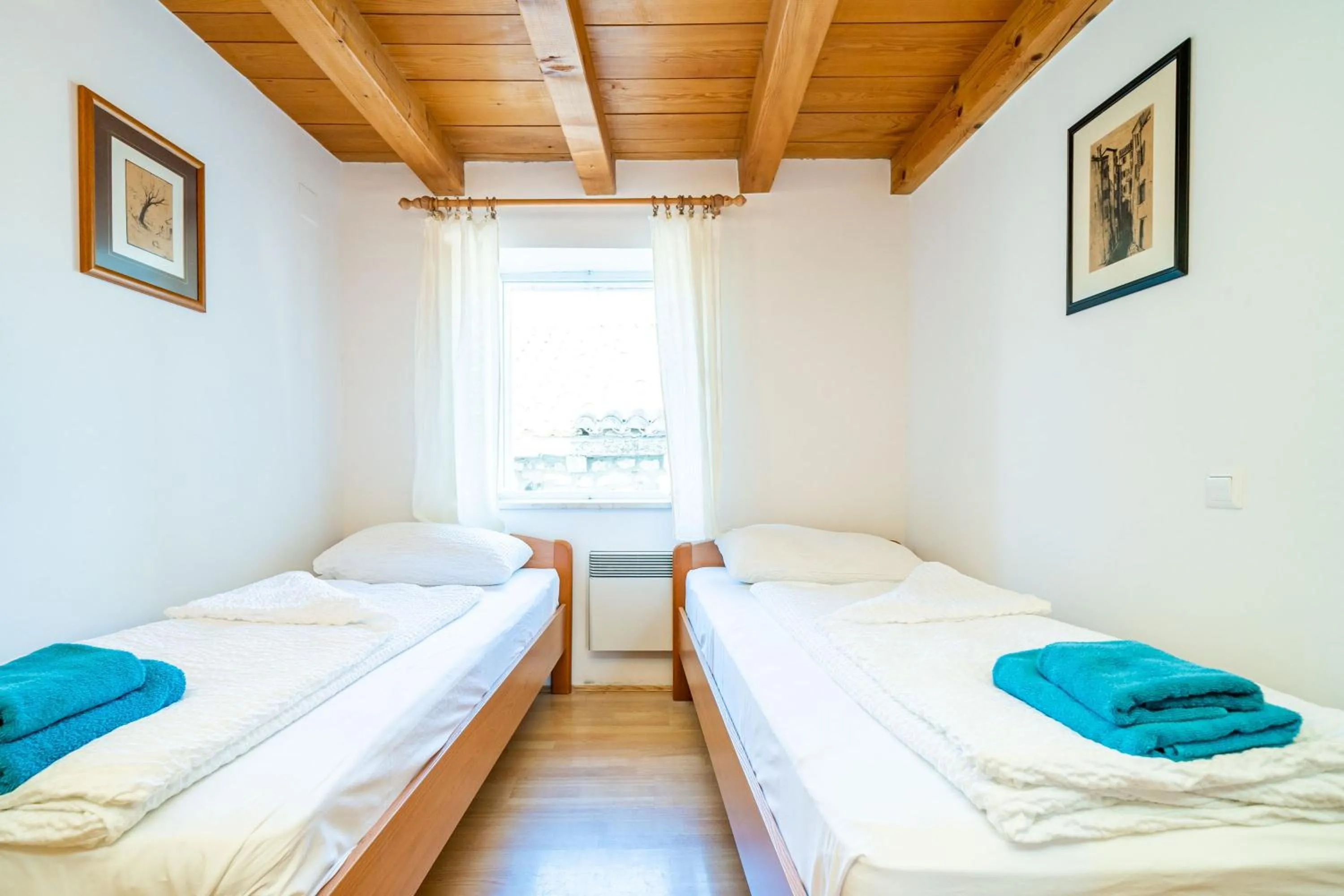 Bedroom, Bed in Foteza Apartments