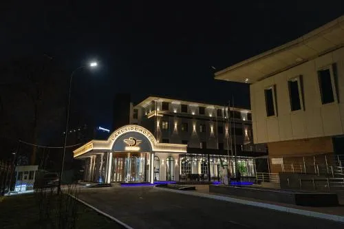 LakeSide Hotel by EDEN Group