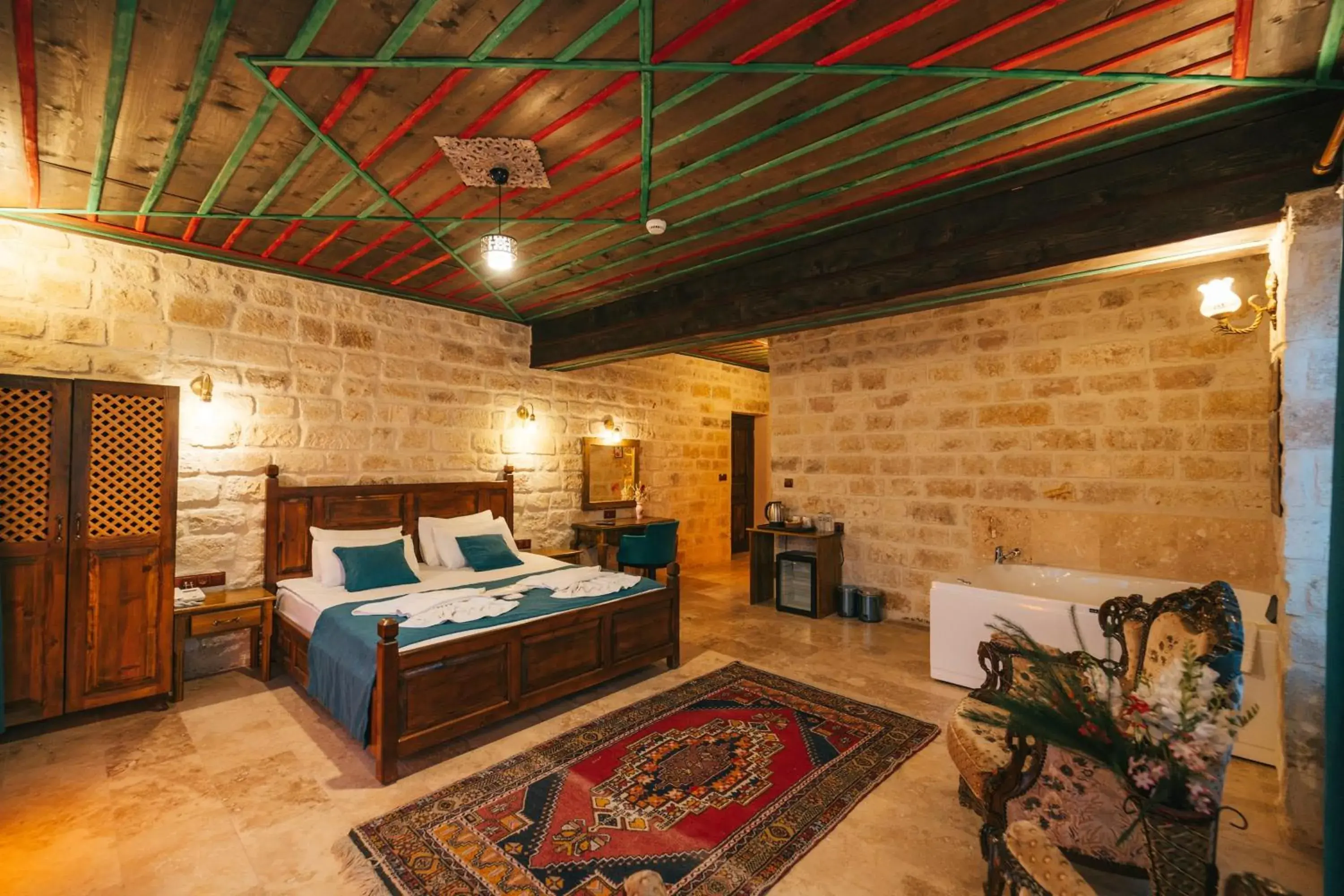 King Room with Spa Bath - single occupancy in Cappatria Cave House King Room with Spa Bath - single occupancy in Cappatria Cave House