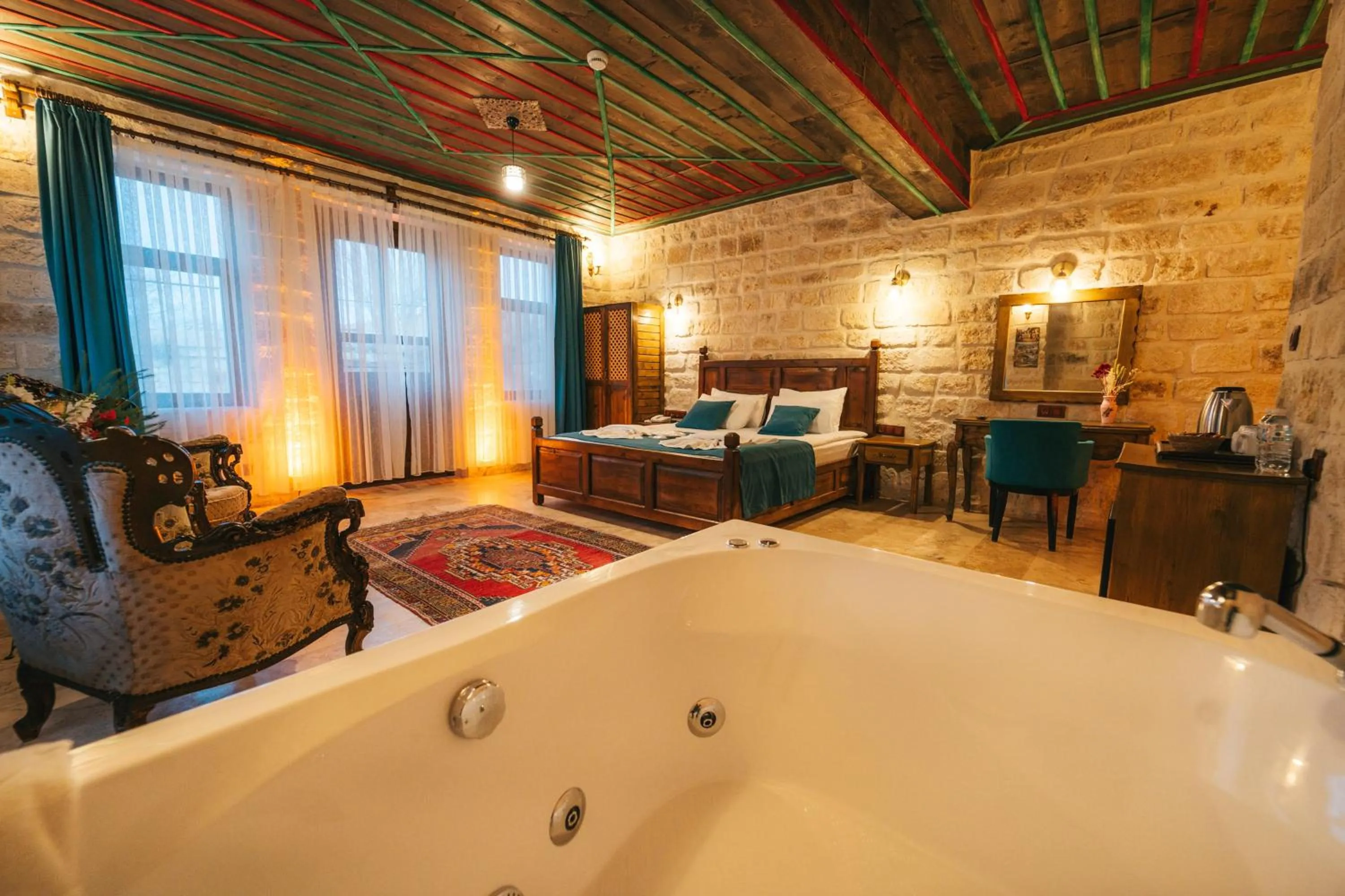 Bed in Cappatria Cave House