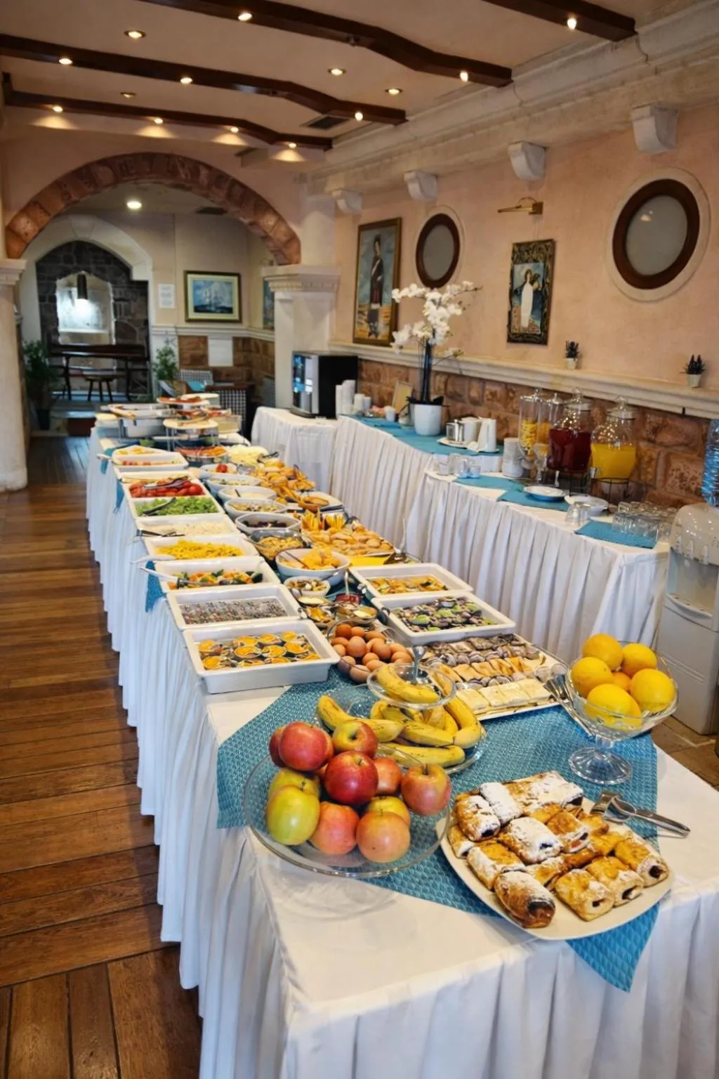 Breakfast in Hotel Ponta Nova