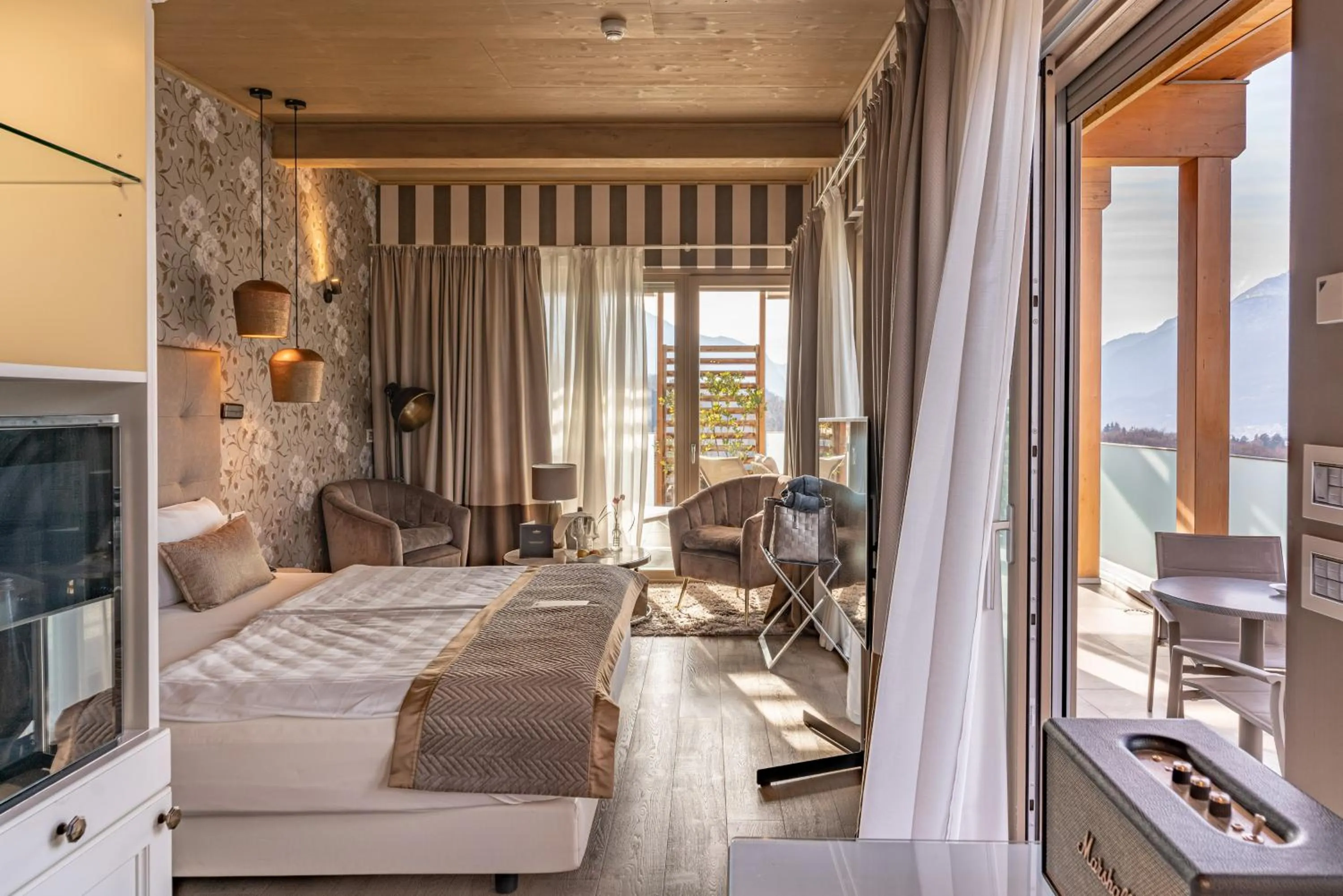 Bed in Hotel Villa Madruzzo