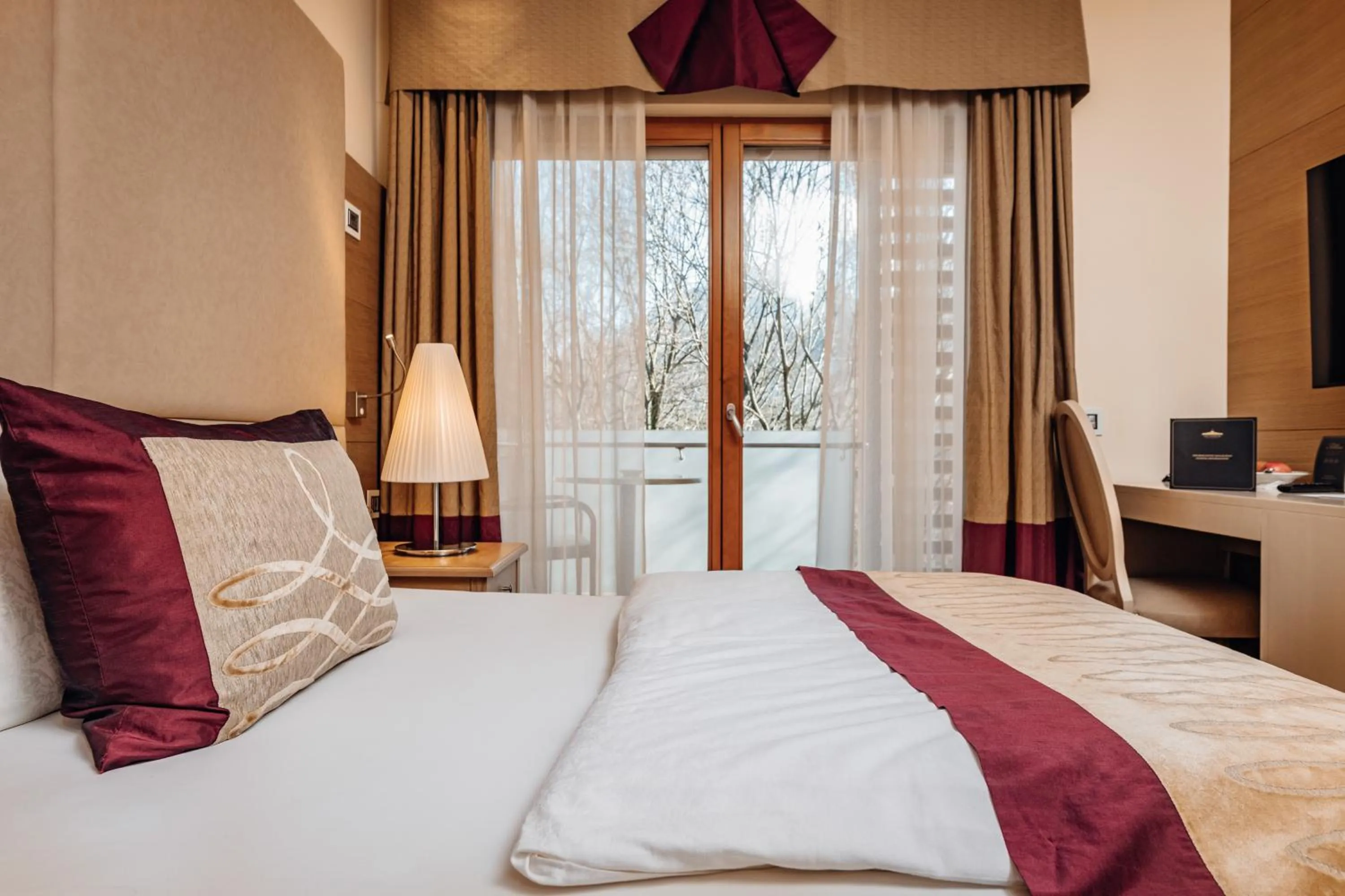 Bed in Hotel Villa Madruzzo