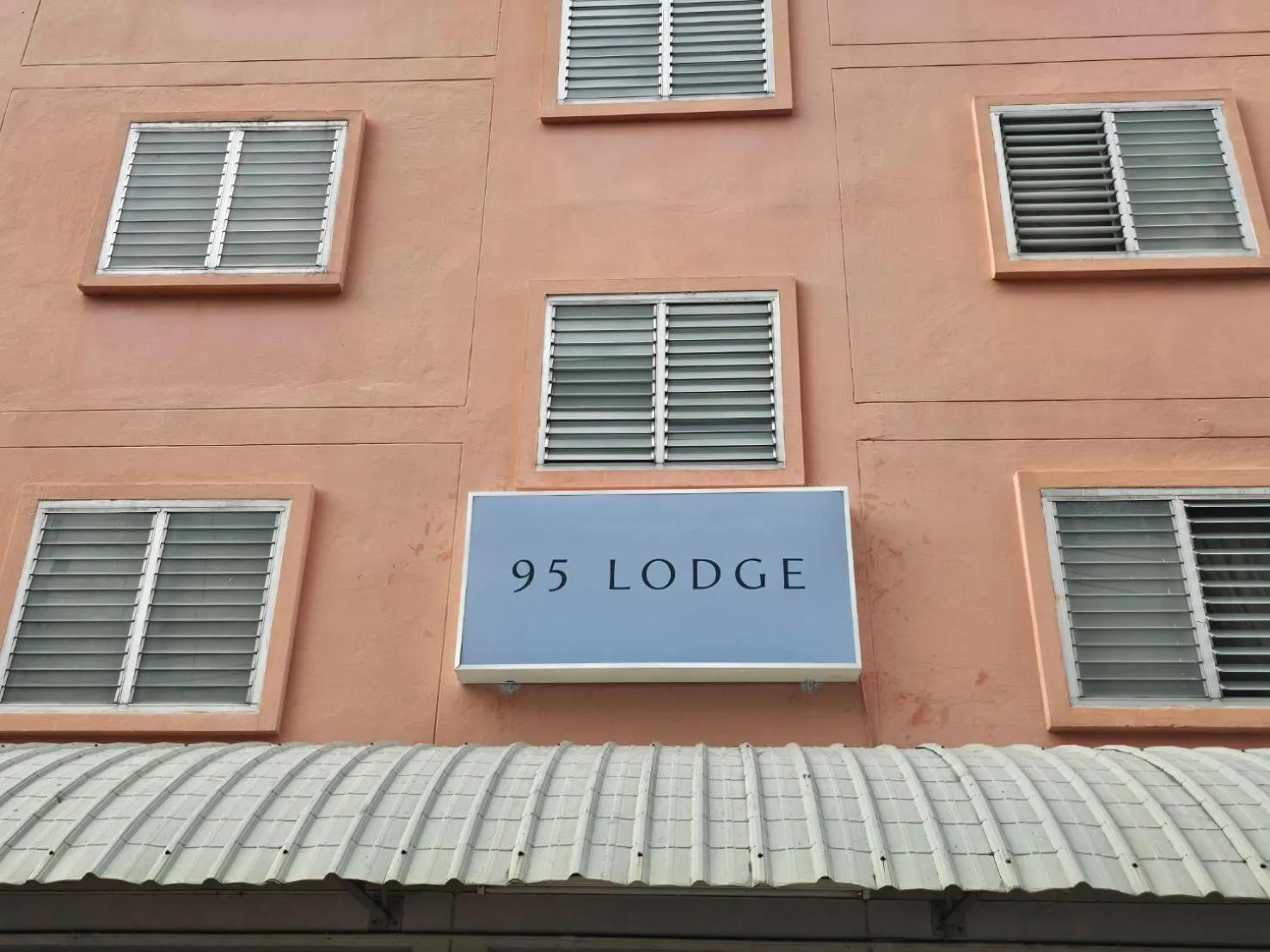 Property building in 95 Lodge