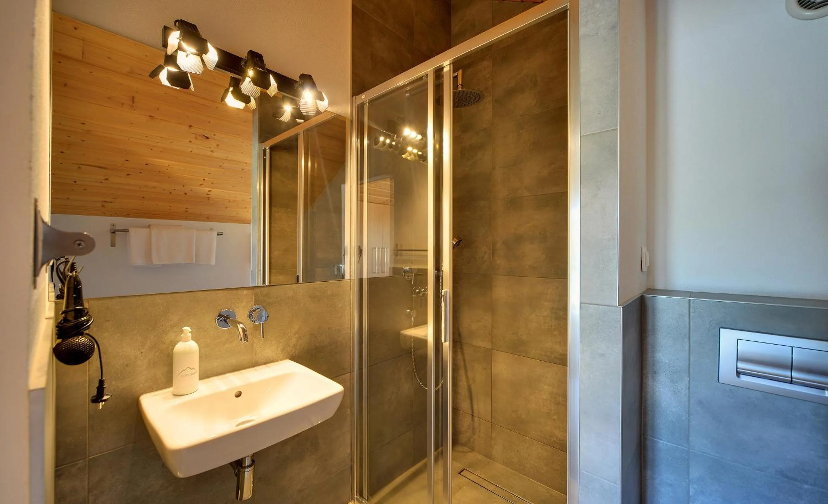 Triple Room with Balcony in Dom Górski