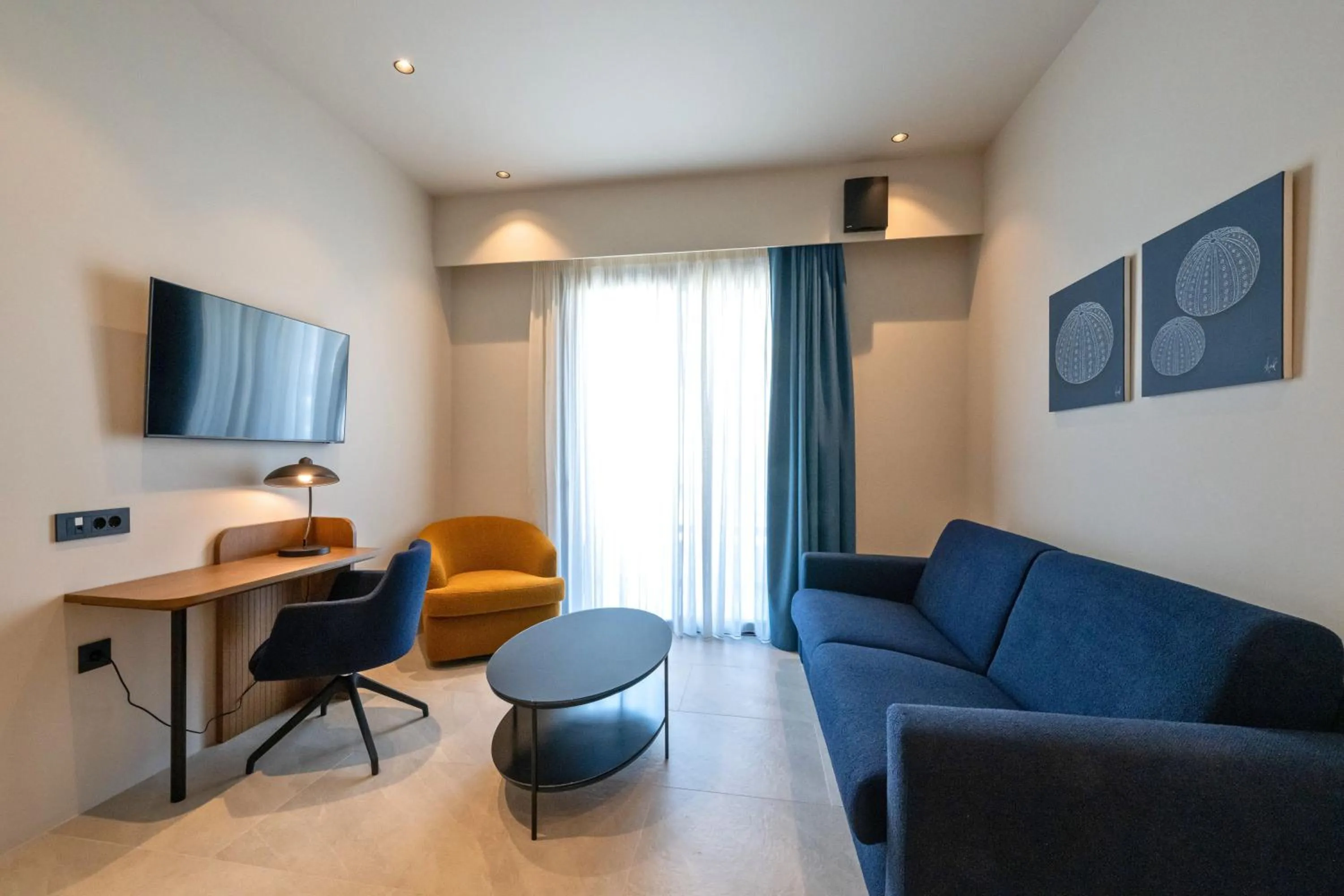 Property building in Achinos - Kalamata Mediterranean Suites