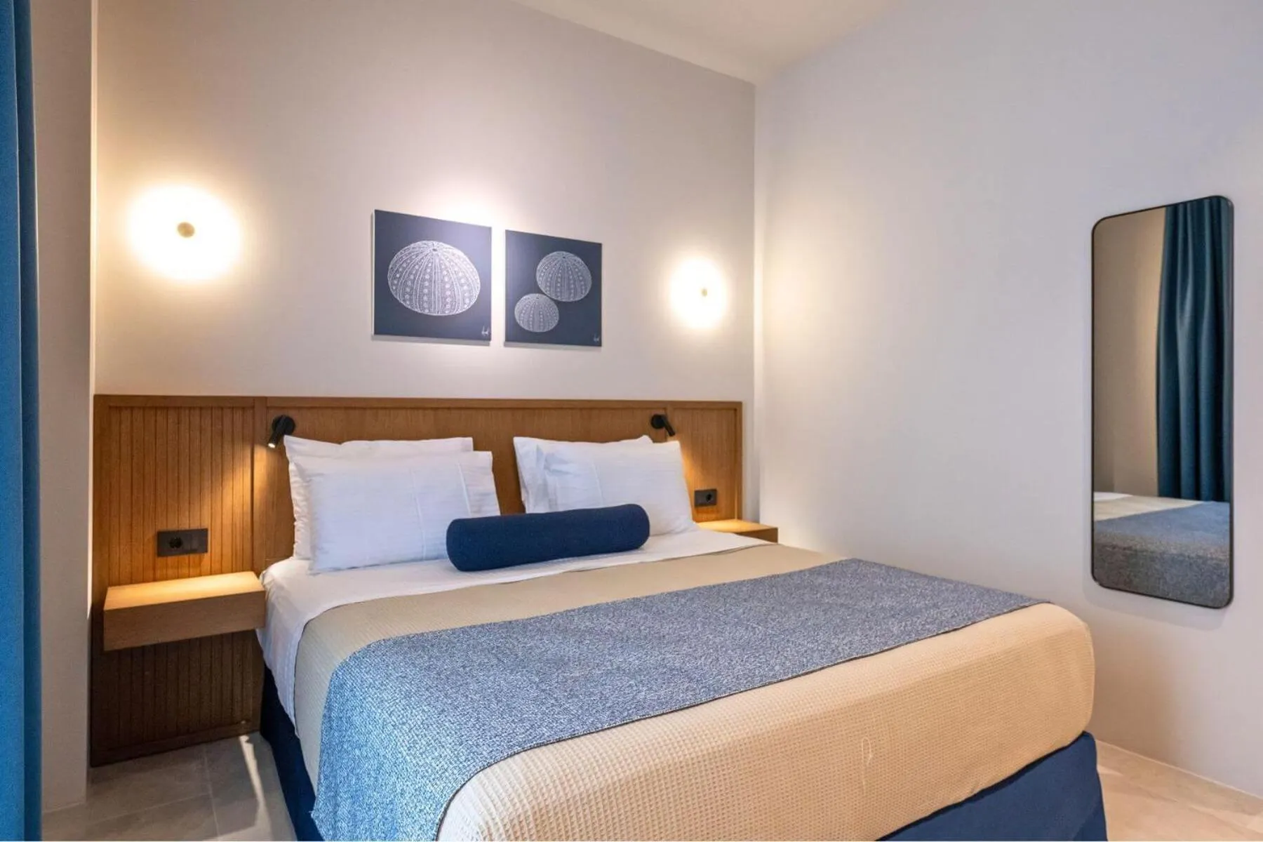 Bed in Achinos - Kalamata Mediterranean Suites