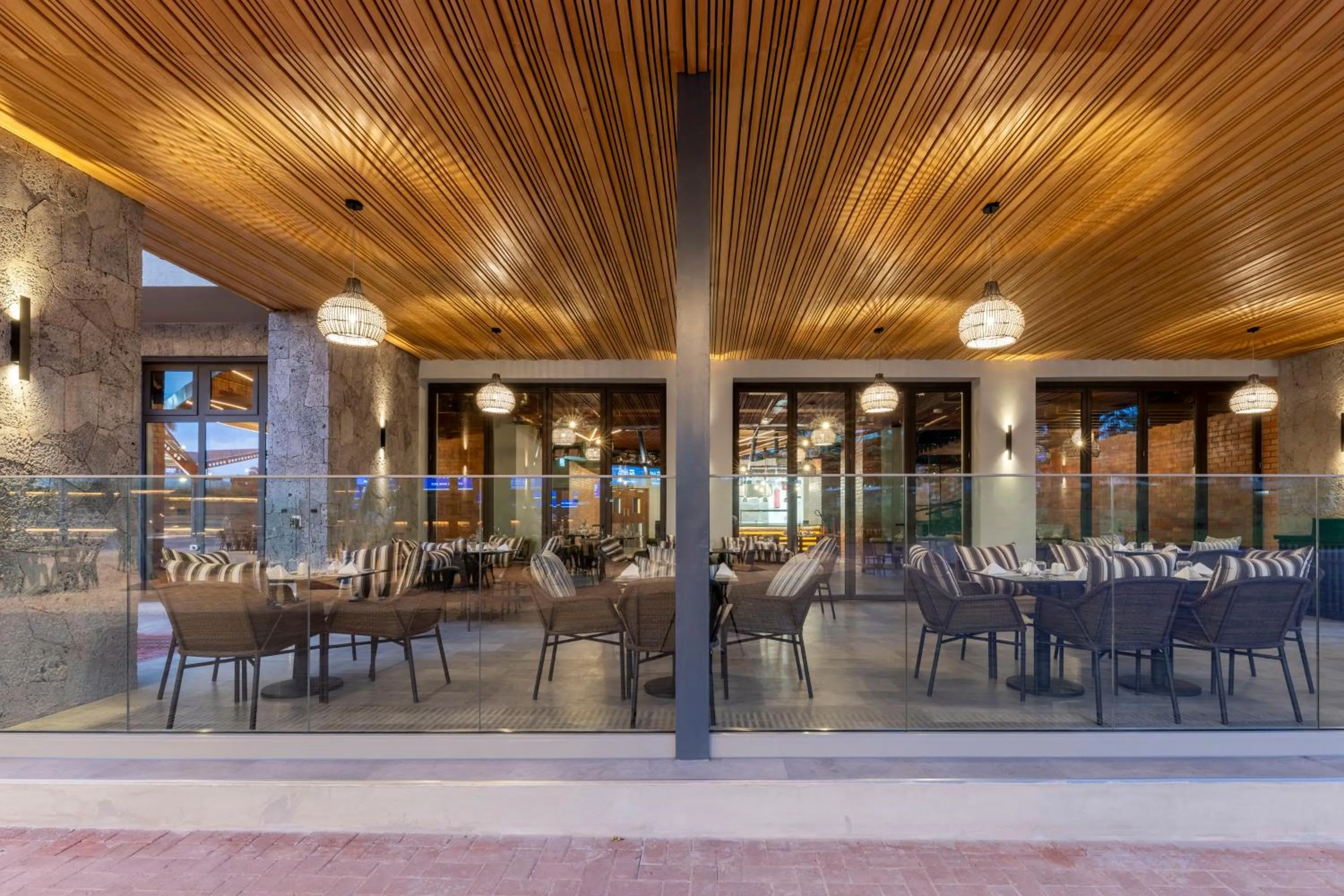 Restaurant/places to eat in Zaria Court Kigali, Tapestry Collection by Hilton