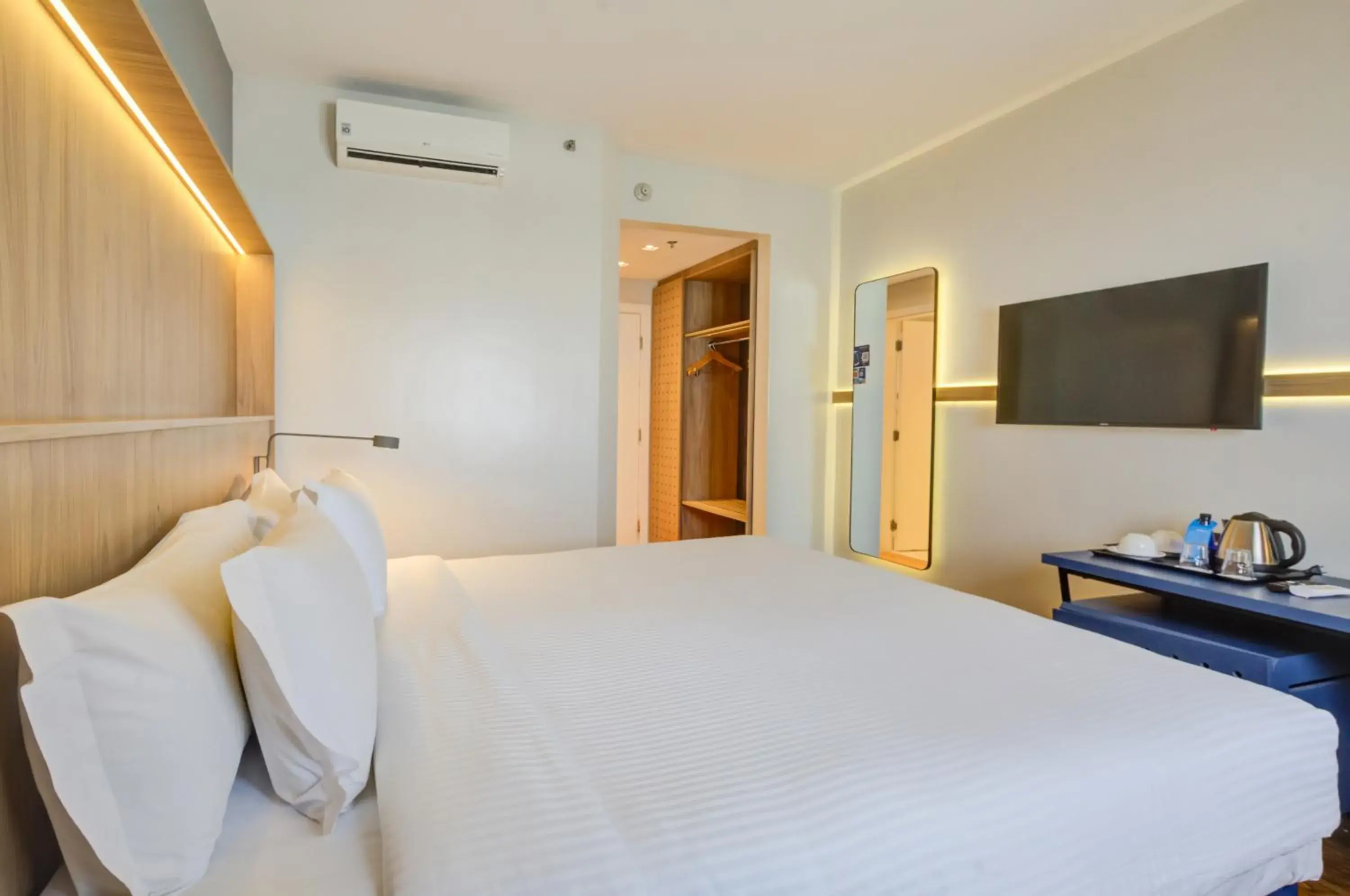Bed in Hampton by Hilton Guarulhos Airport Bed in Hampton by Hilton Guarulhos Airport
