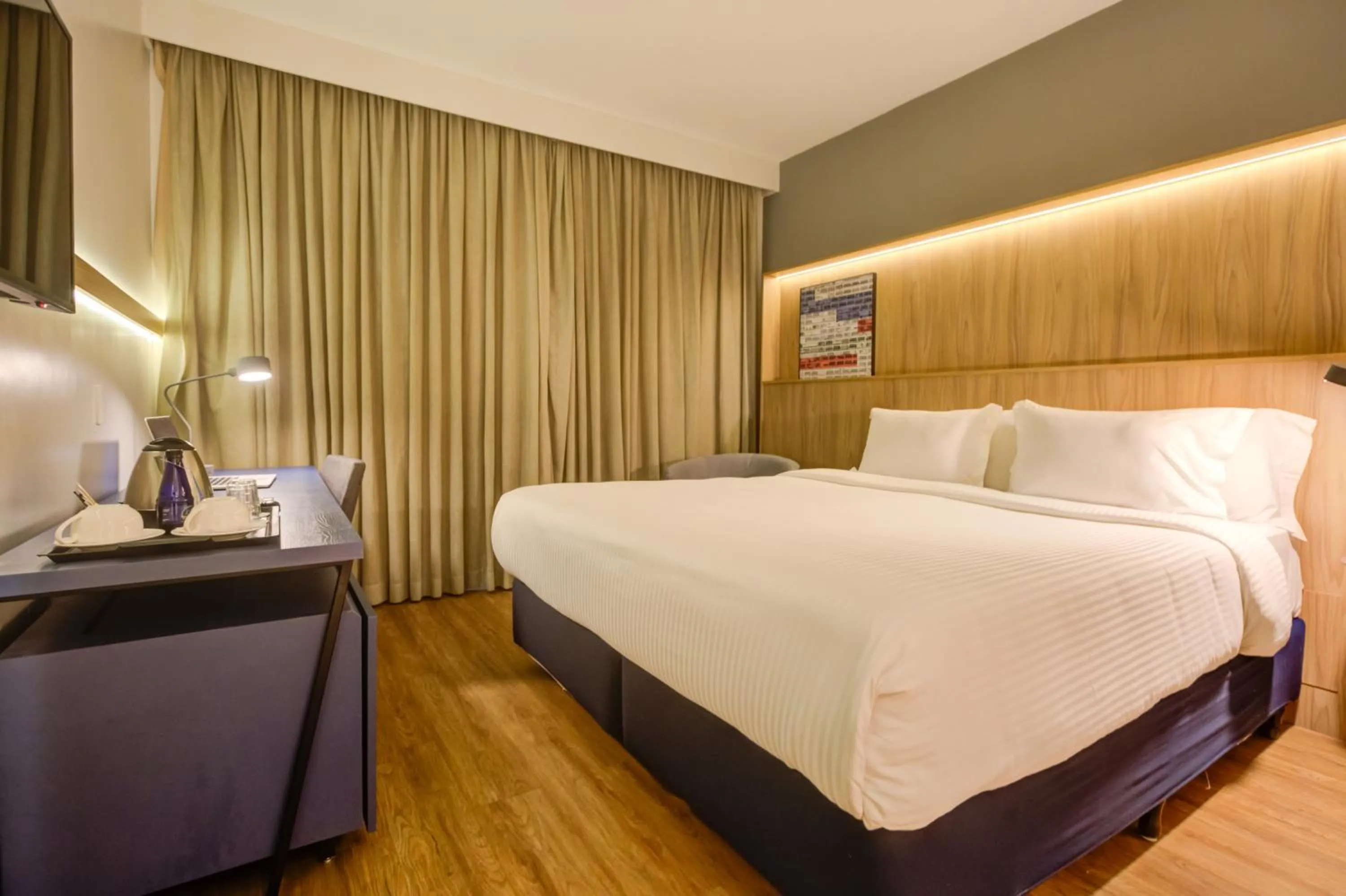 Bed in Hampton by Hilton Guarulhos Airport