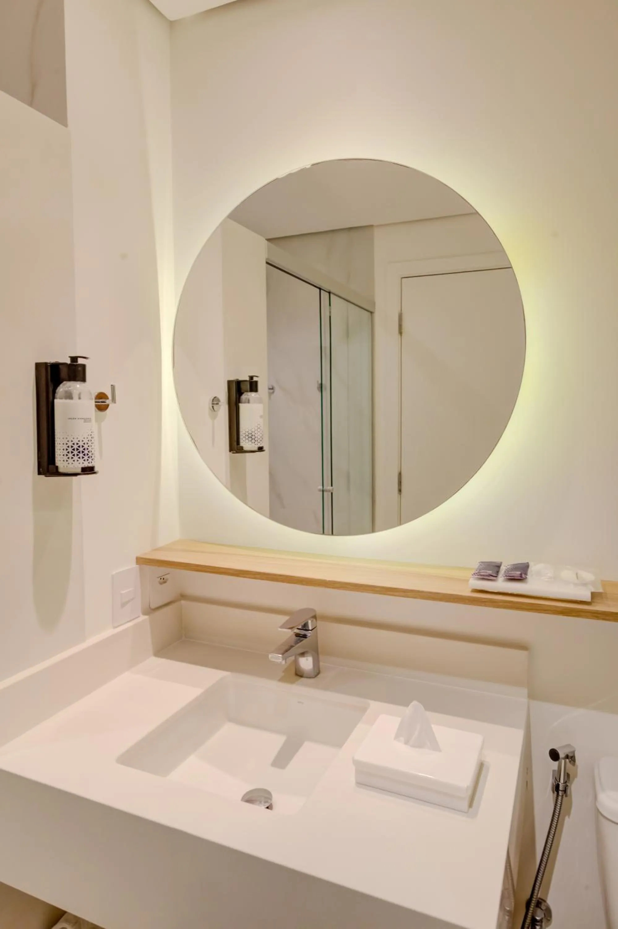 Bathroom in Hampton by Hilton Guarulhos Airport