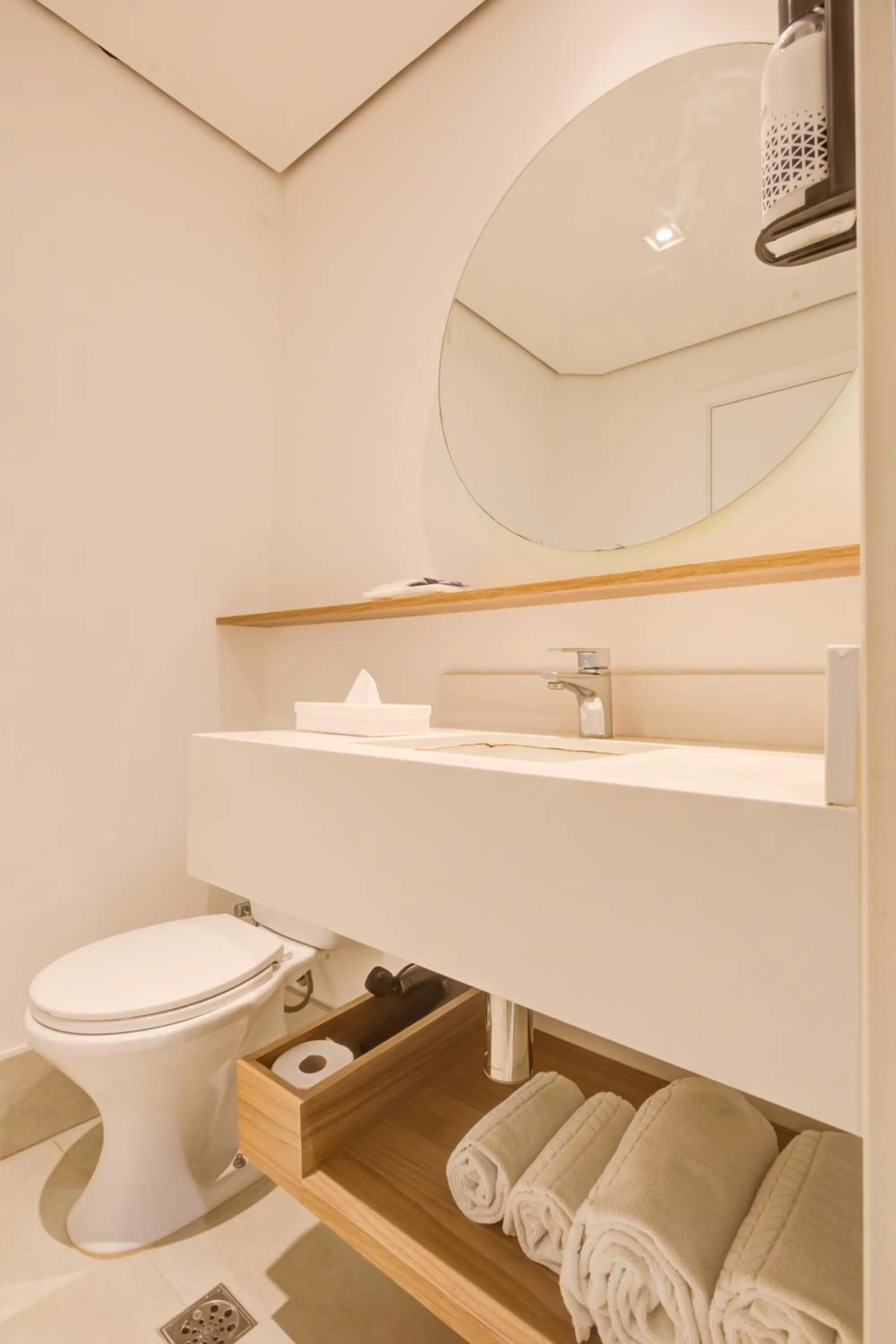 Bathroom in Hampton by Hilton Guarulhos Airport