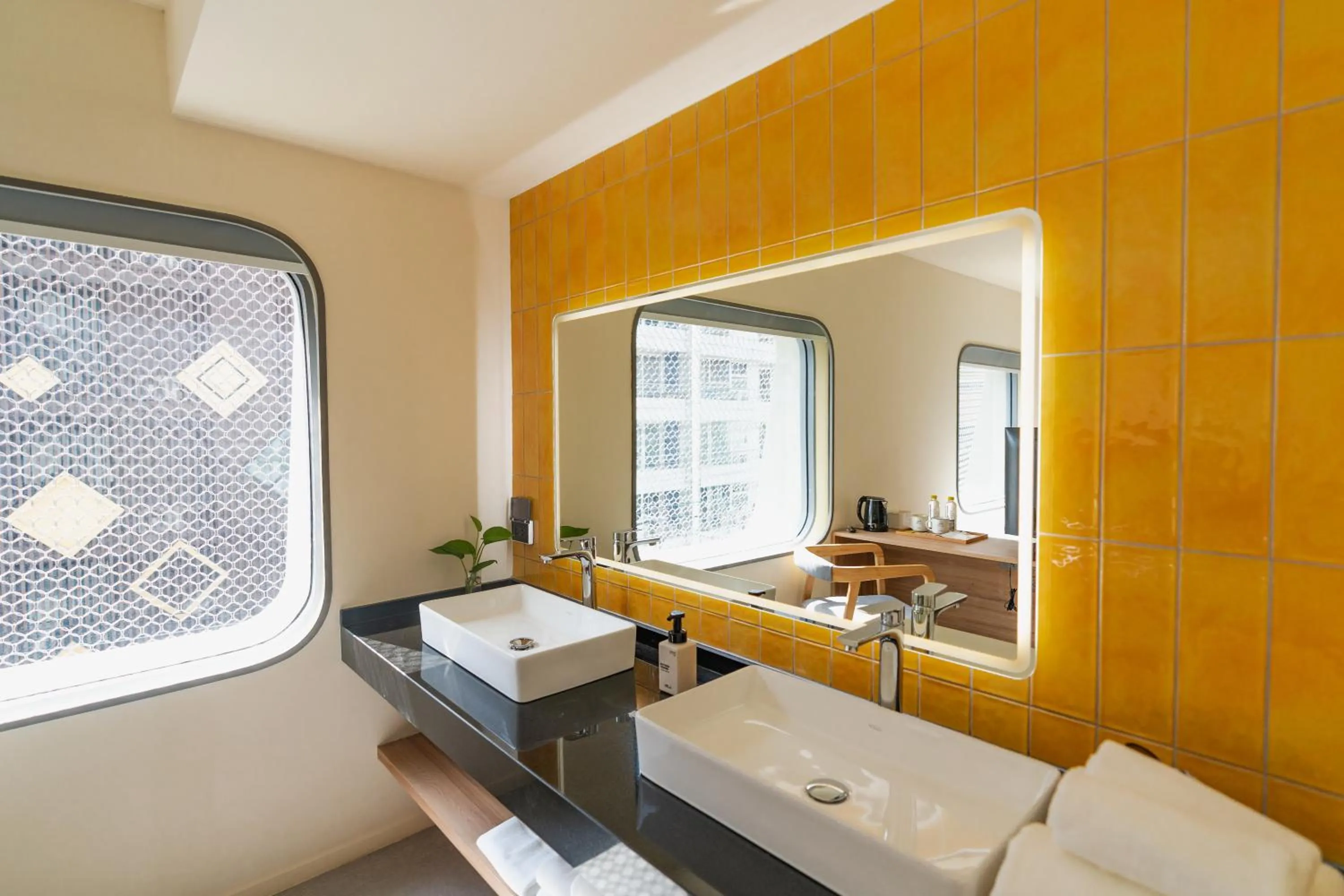 Toilet in VELA be Bangkok Siam