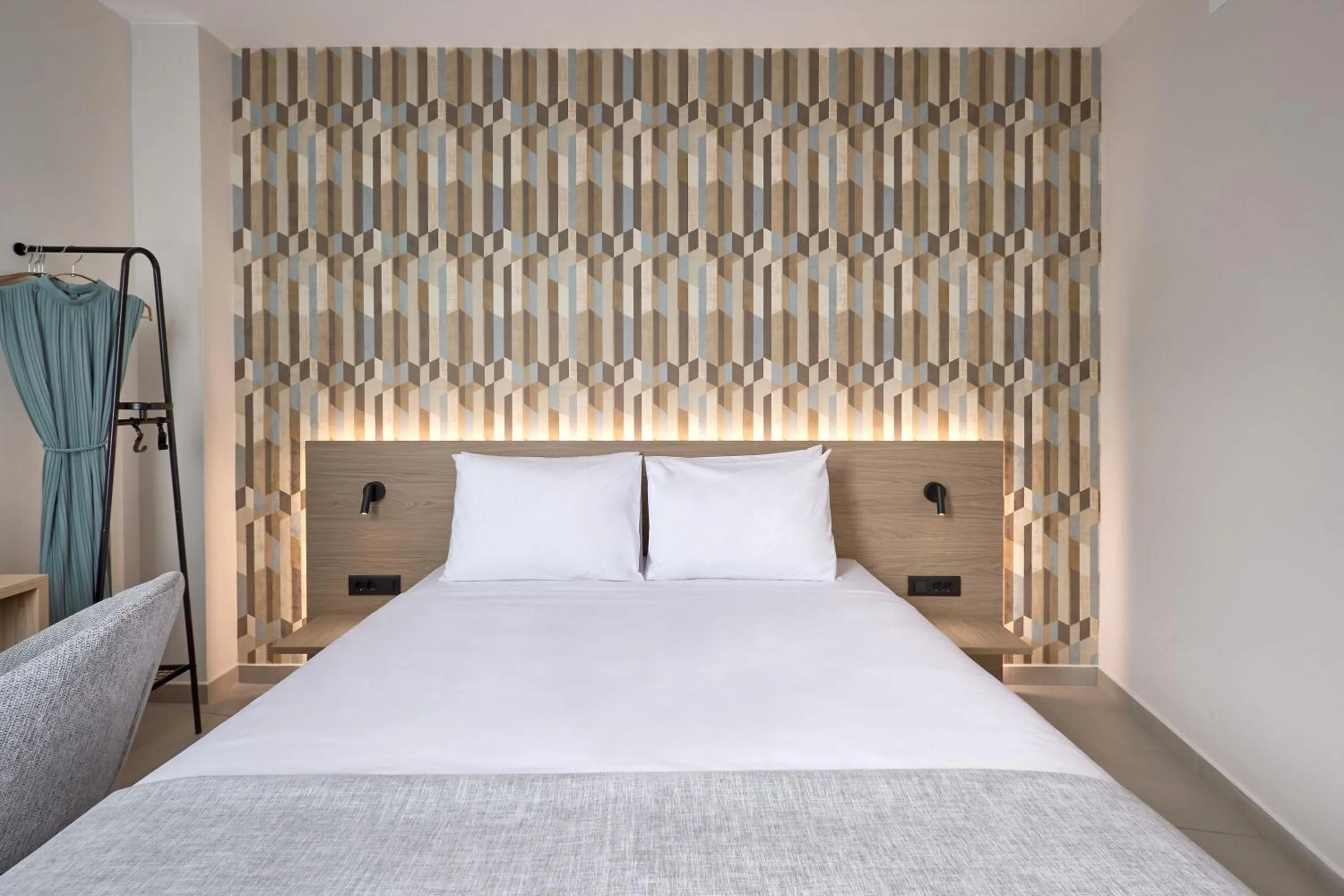 Bed in Athens City Suites