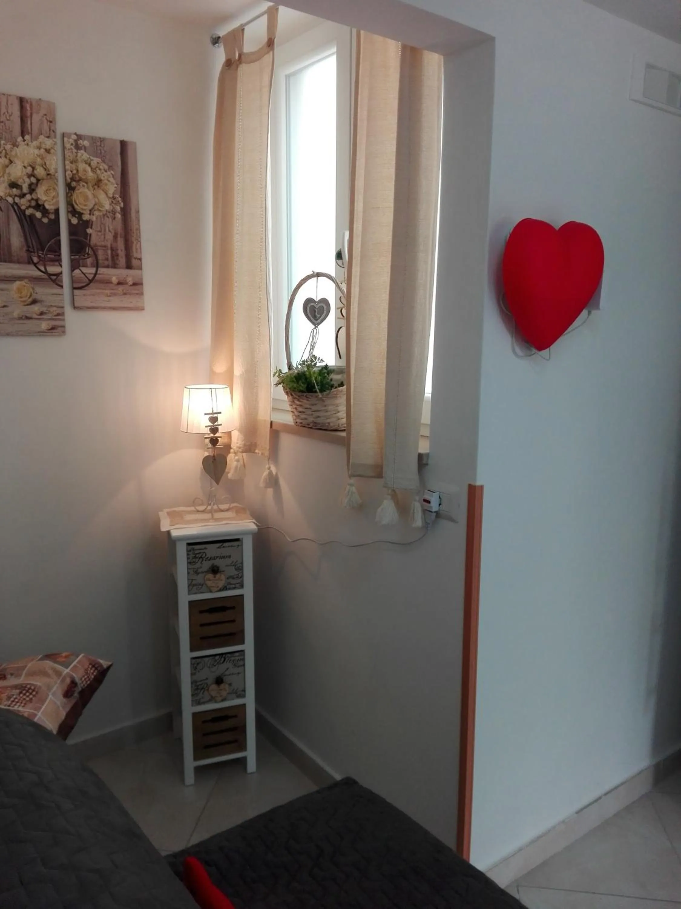 Photo of the whole room, Bed in La Necussella