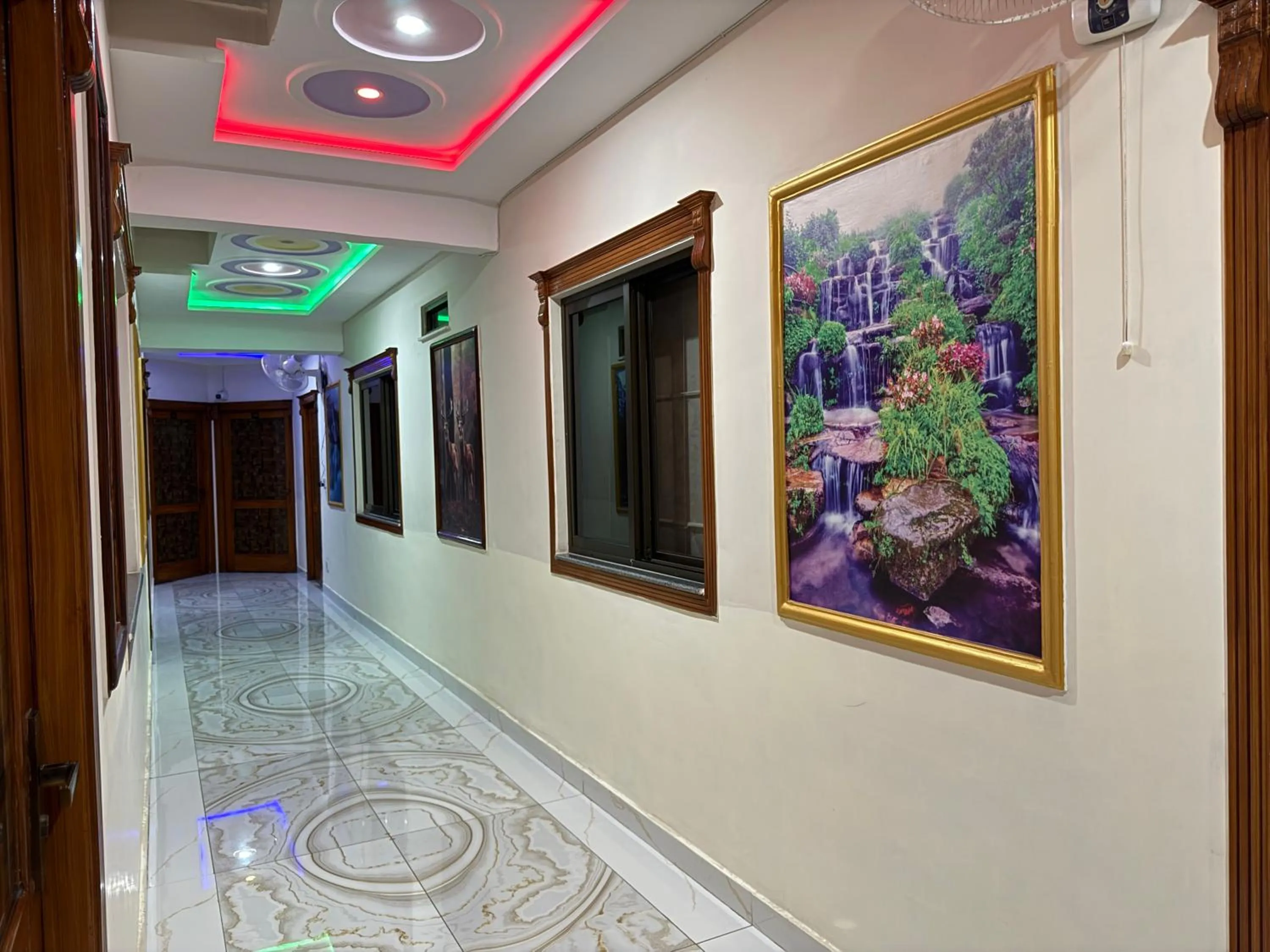 Floor plan in Serene Elegance Hotel