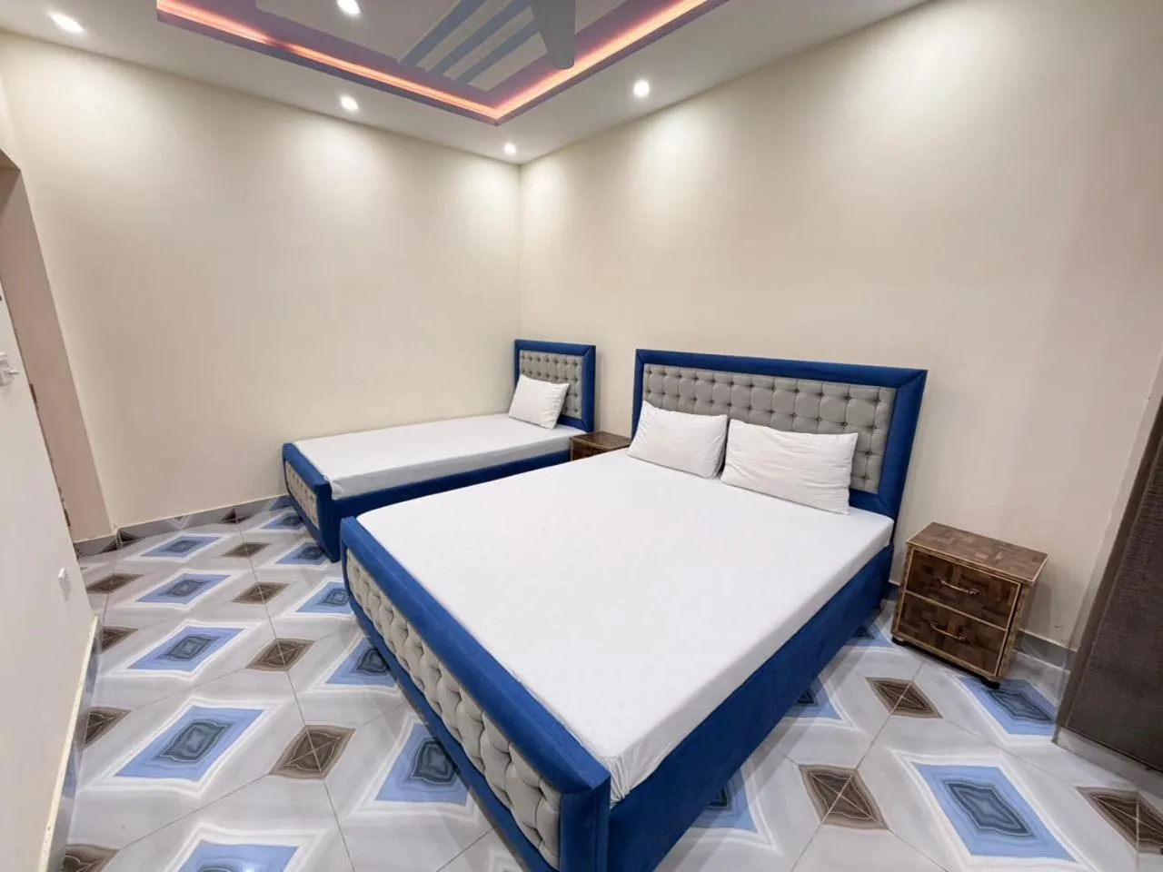 Bedroom, Bed in Serene Elegance Hotel