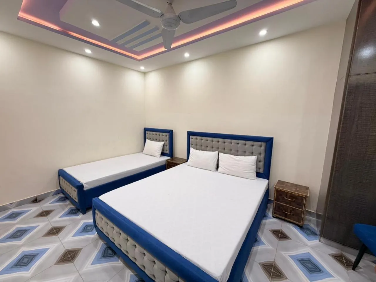 Bedroom, Bed in Serene Elegance Hotel