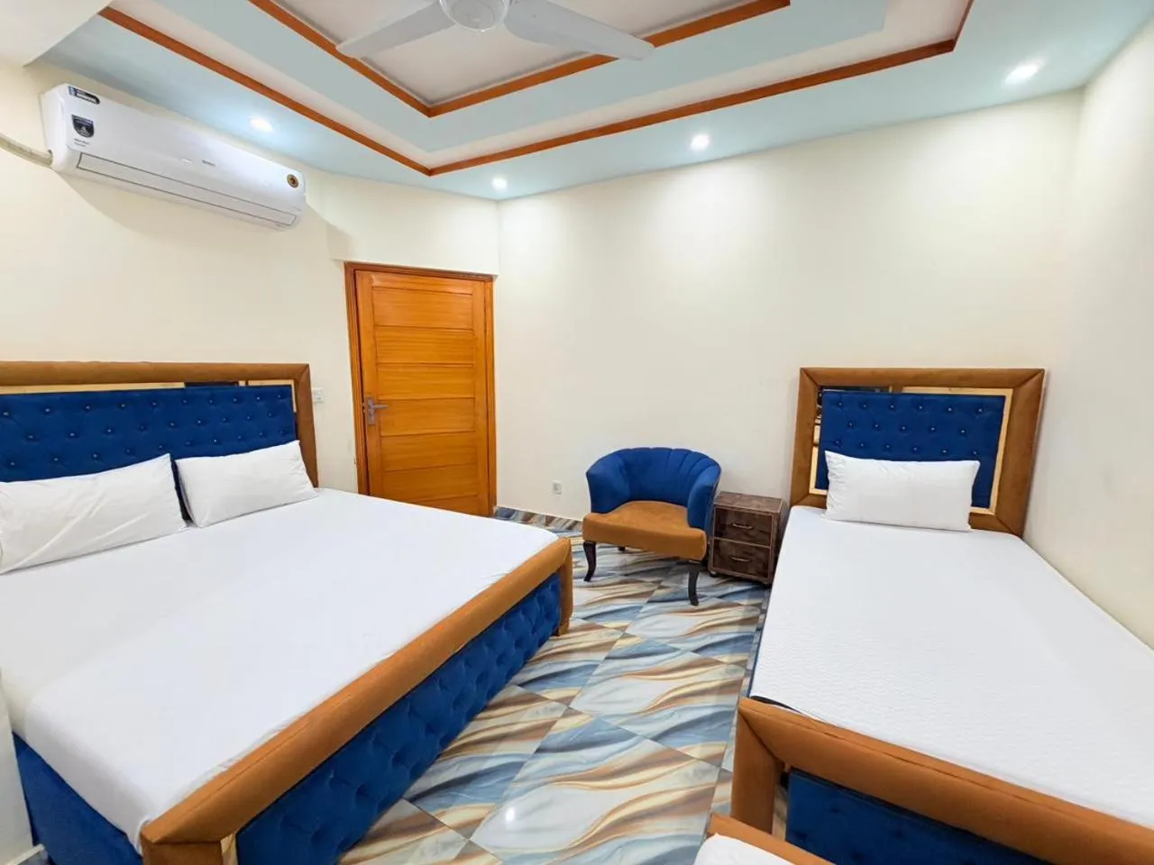 Bedroom, Bed in Serene Elegance Hotel