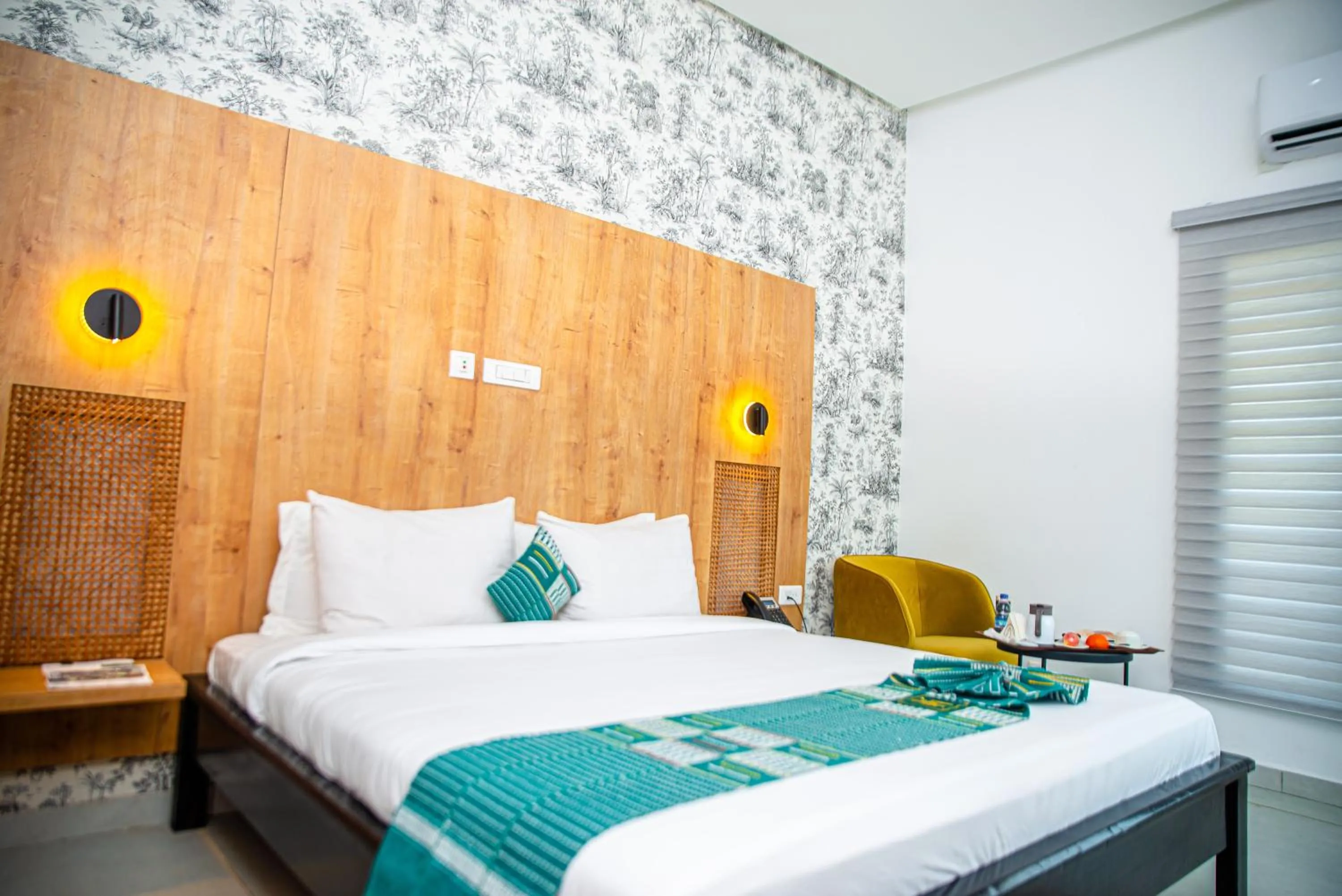 Bed in Hotel Yatchenin Abidjan