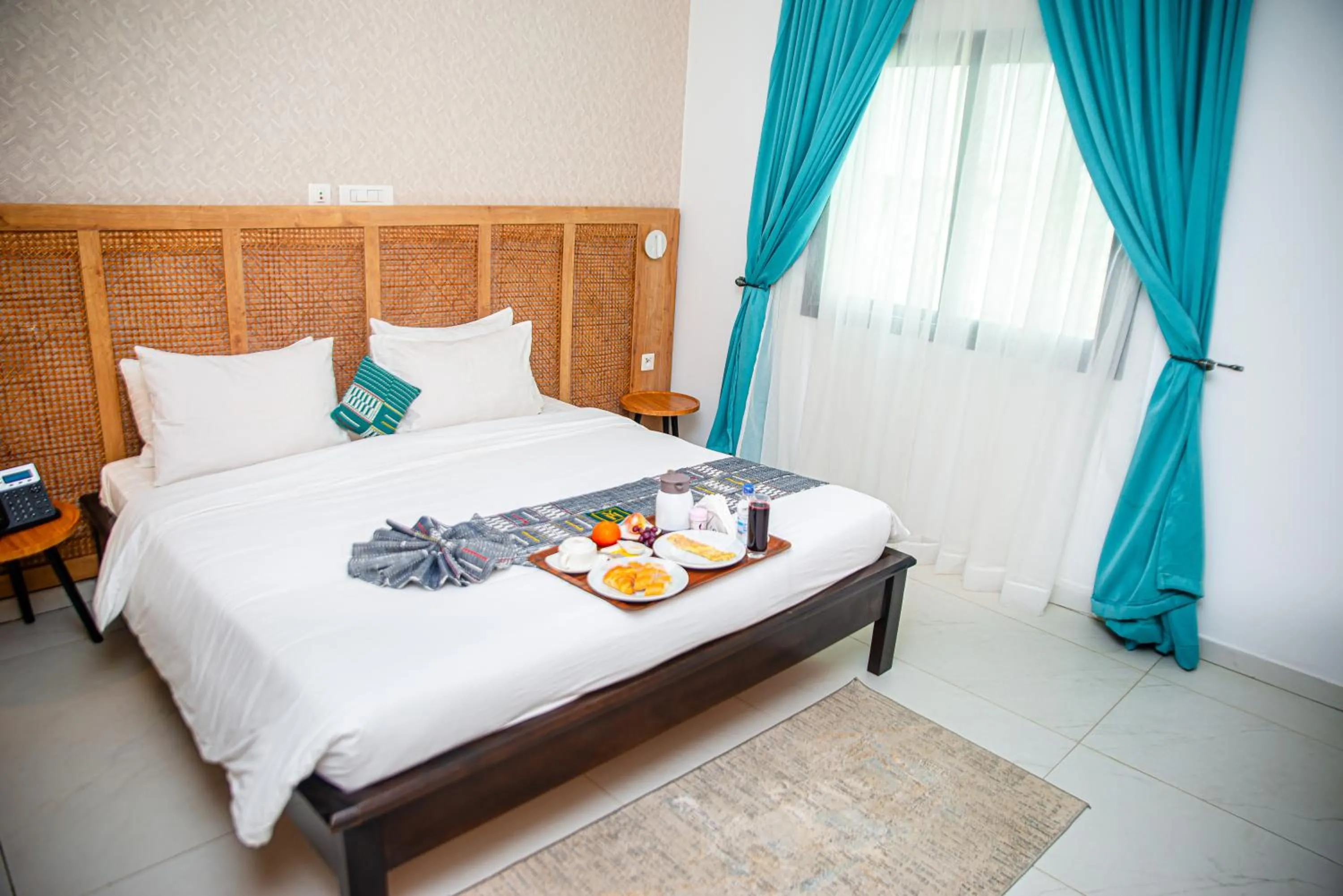 Bed in Hotel Yatchenin Abidjan