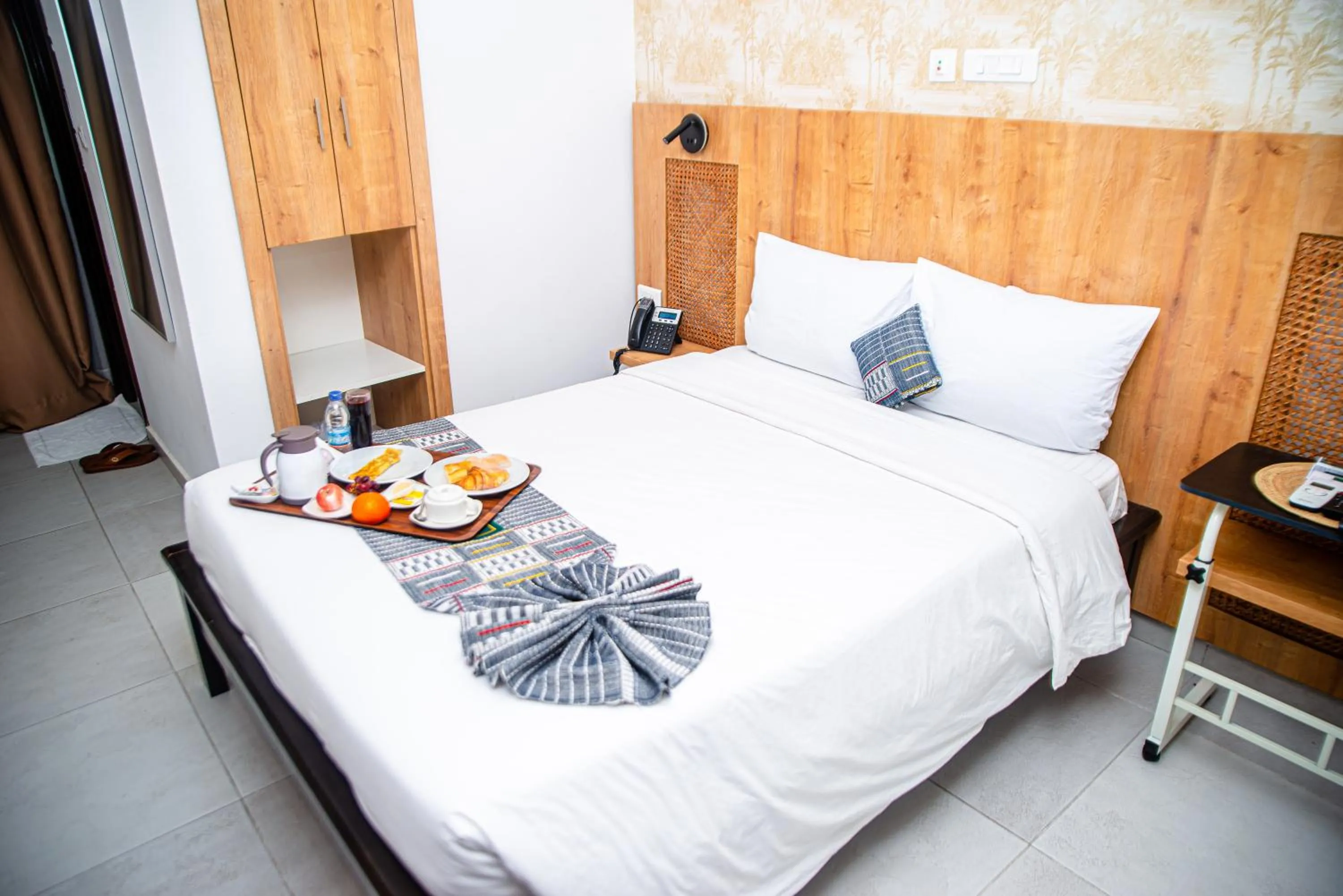 Standard Double Room in Hotel Yatchenin Abidjan