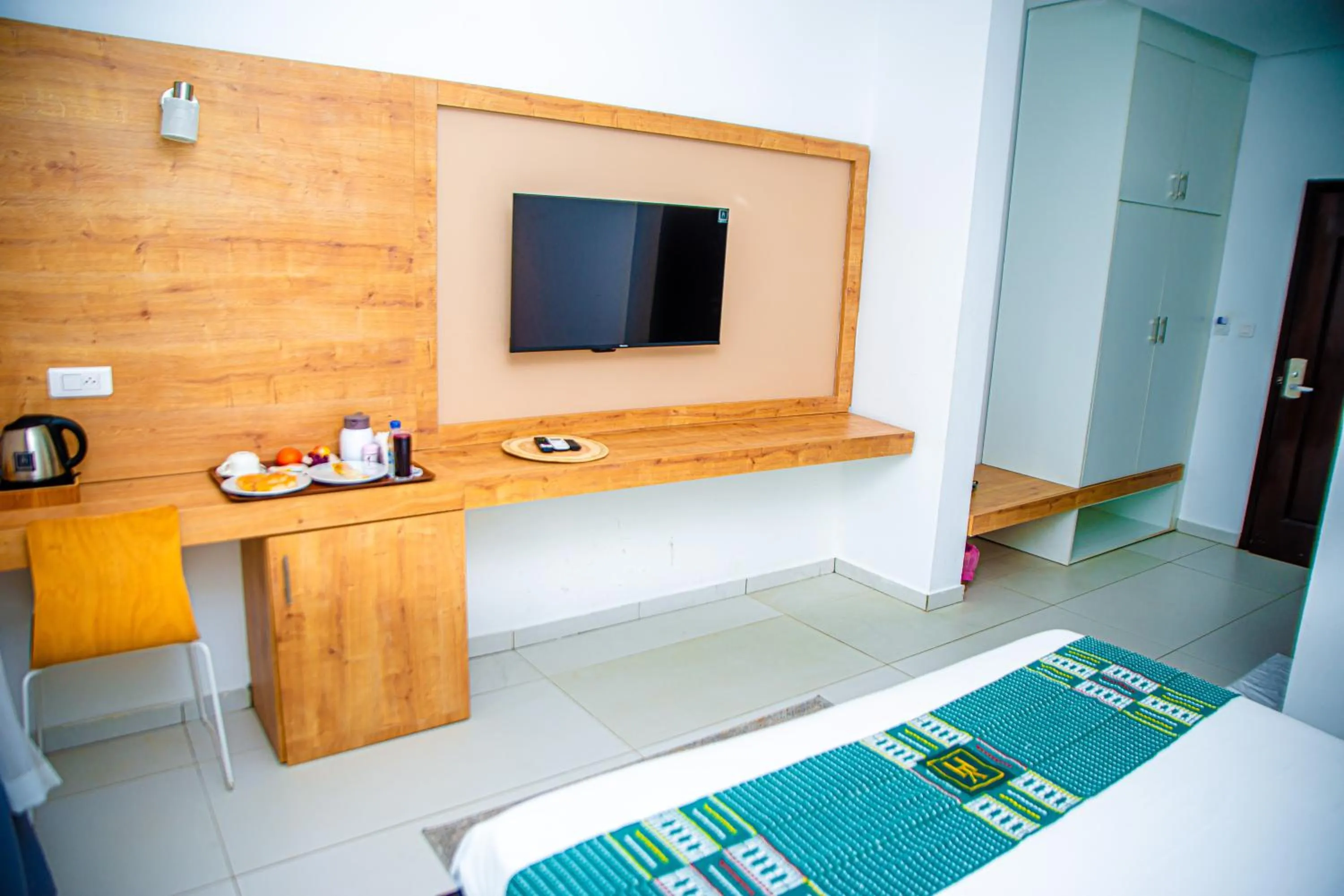 Bed in Hotel Yatchenin Abidjan