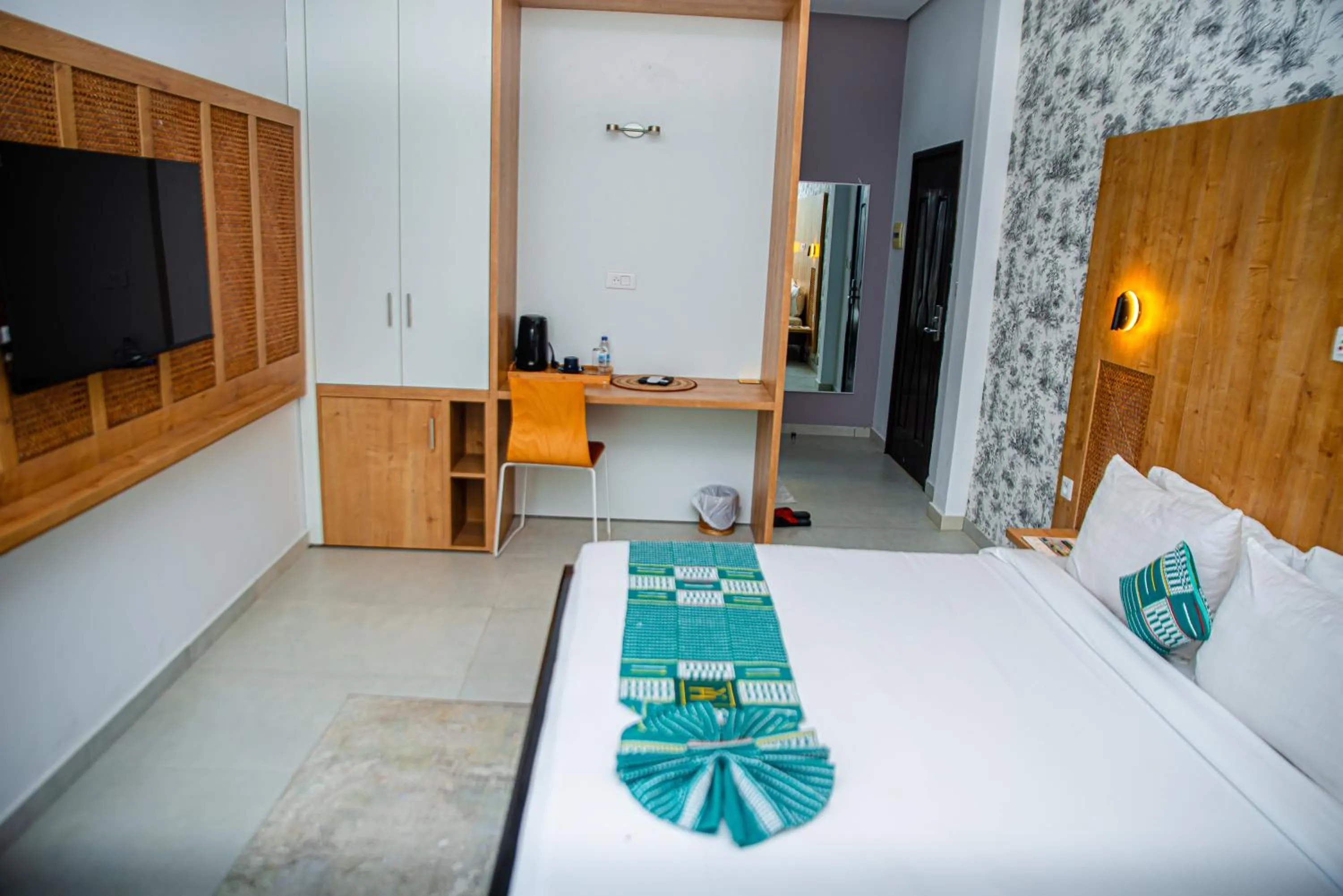Bed in Hotel Yatchenin Abidjan