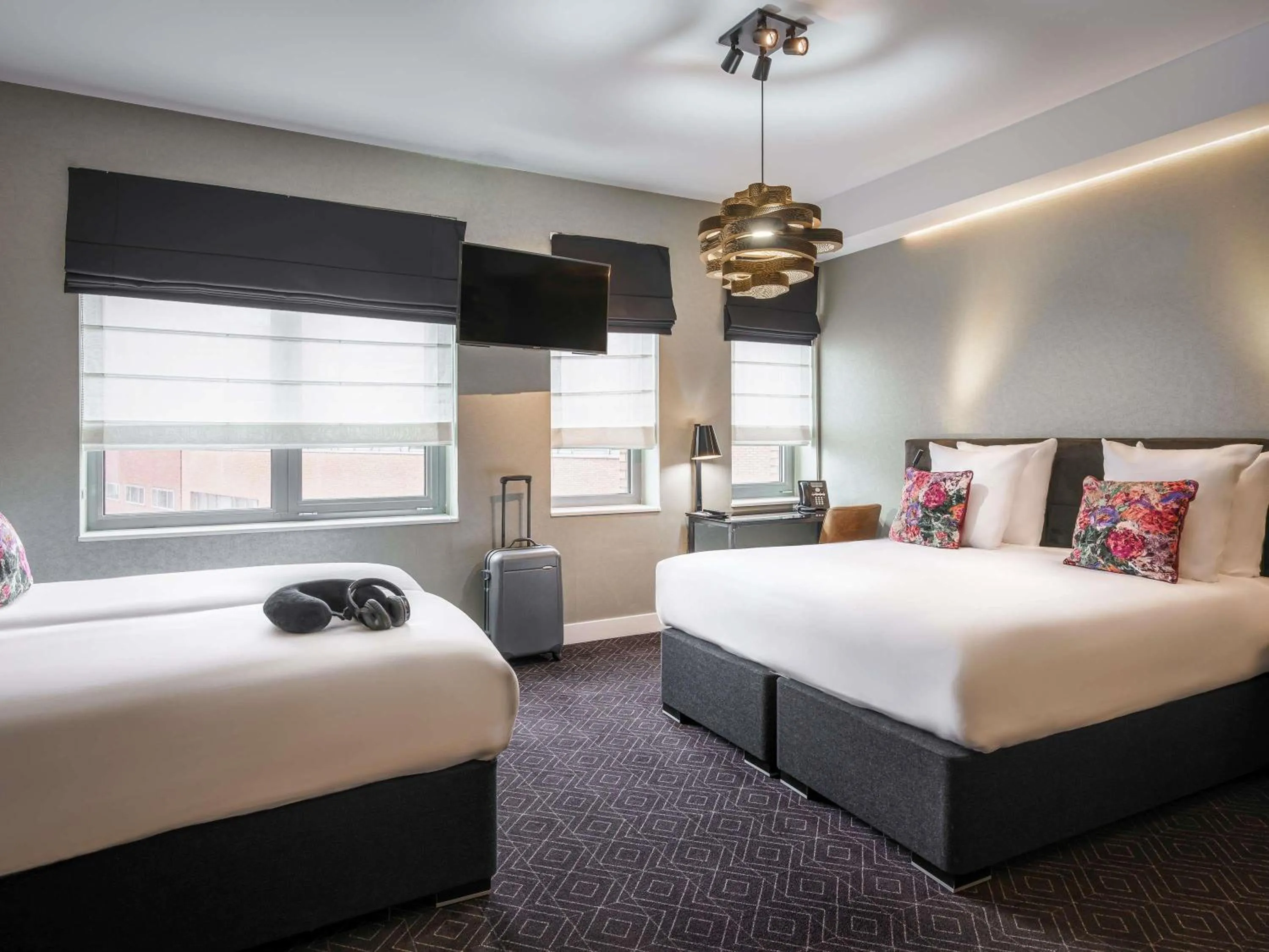 Bedroom, Bed in Mercure Amsterdam Sloterdijk Station