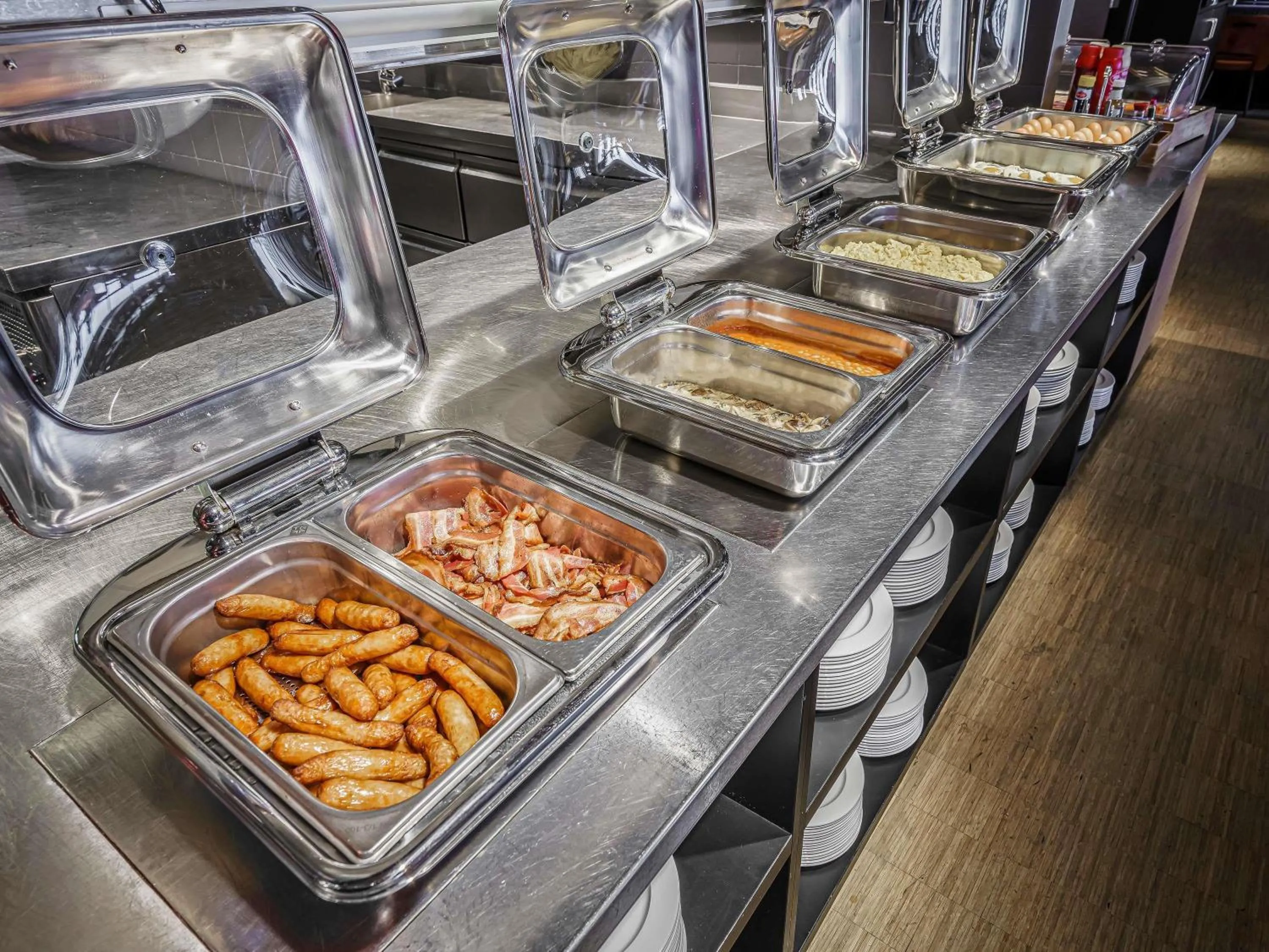 Breakfast in Mercure Amsterdam Sloterdijk Station