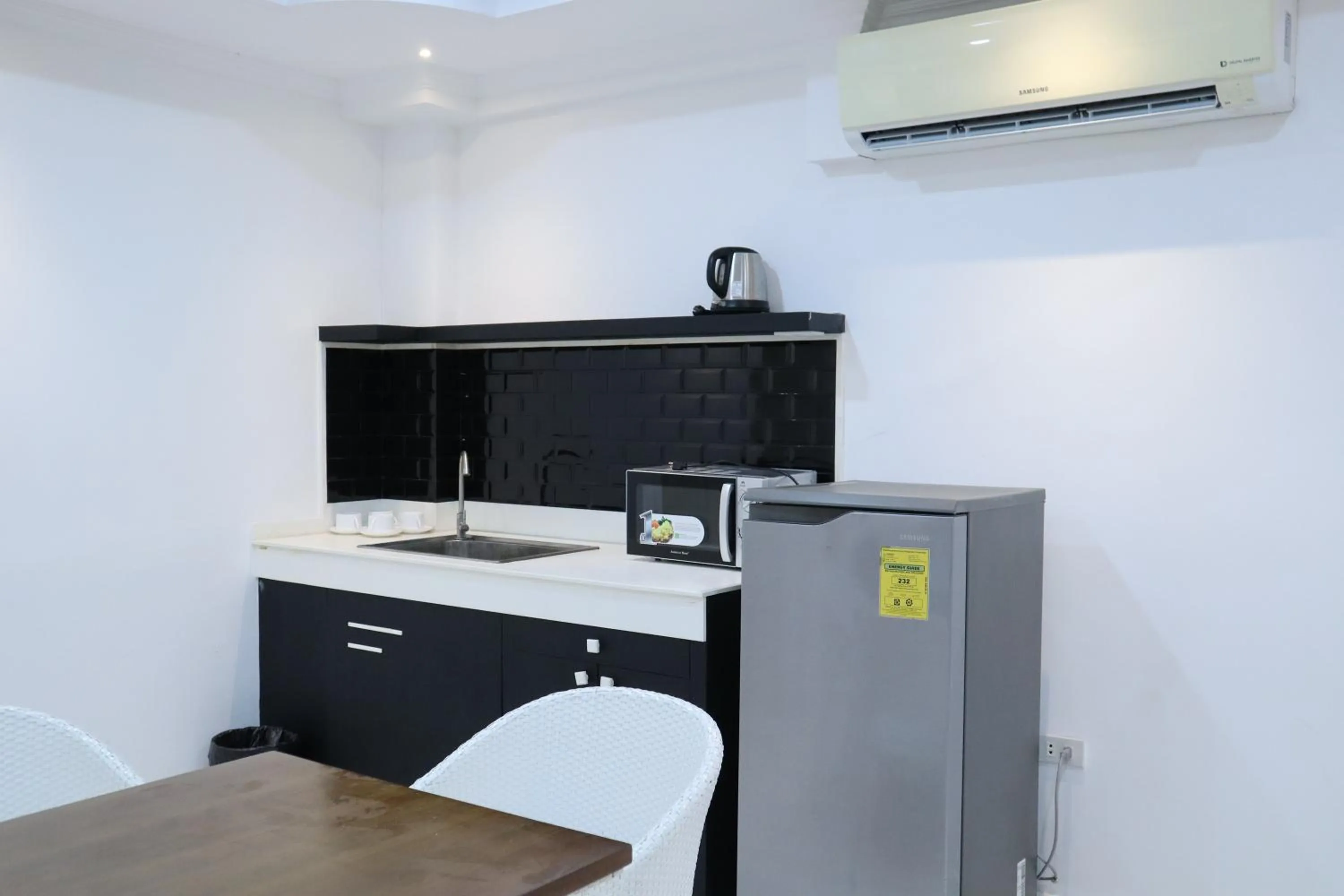 TV and multimedia in The Mark Resort Cebu