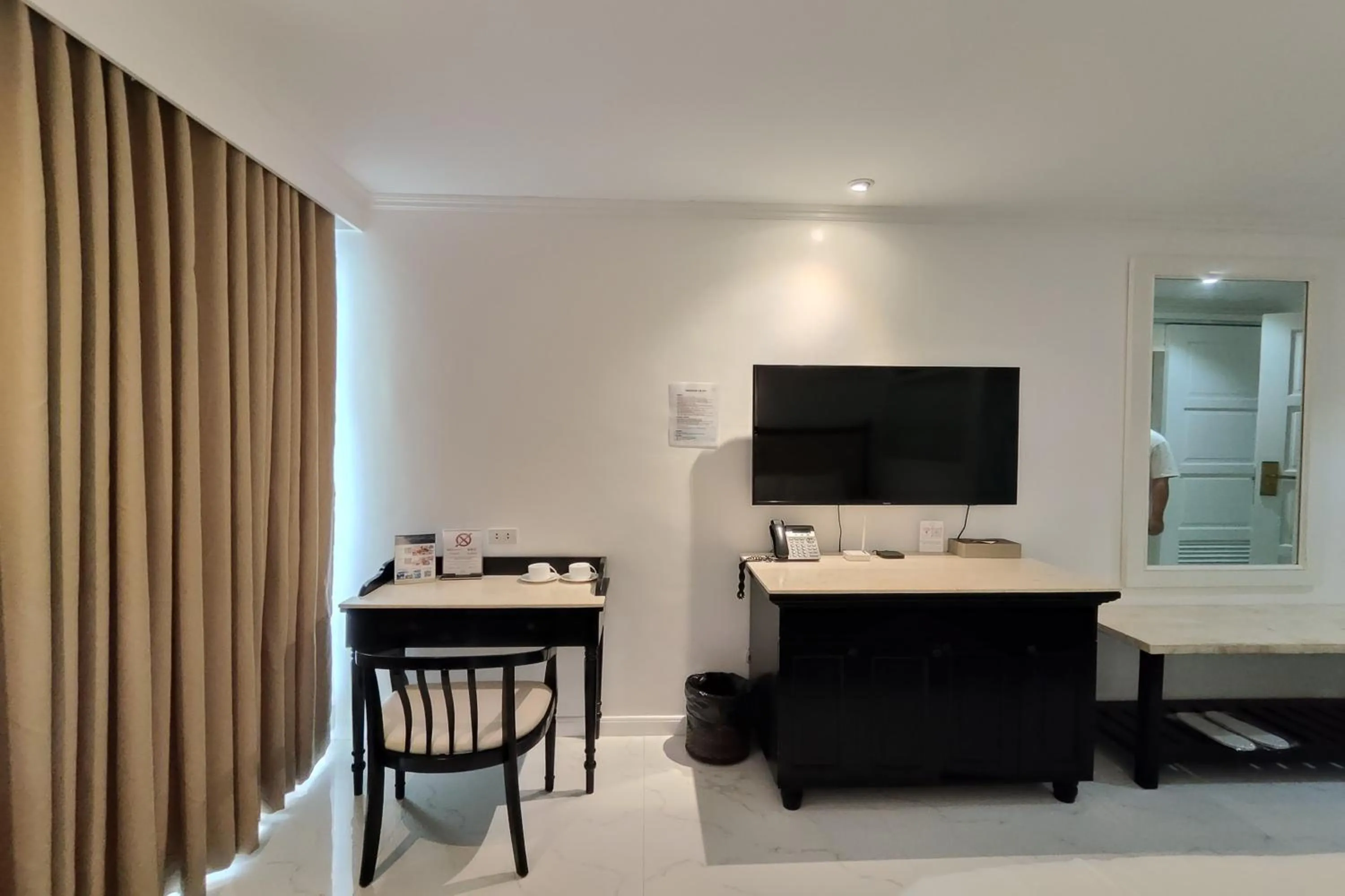 TV and multimedia in The Mark Resort Cebu